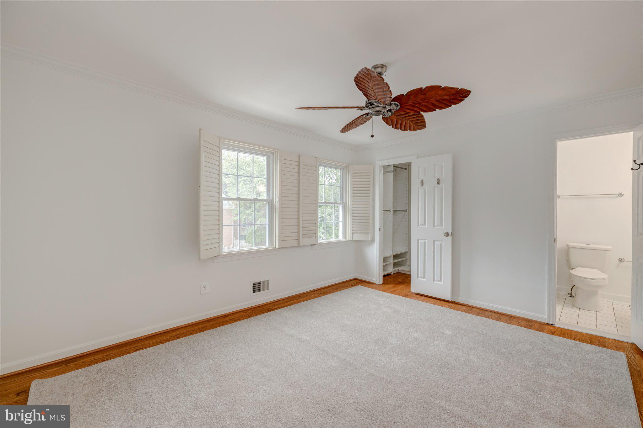 DEEPWOOD - Residential Lease