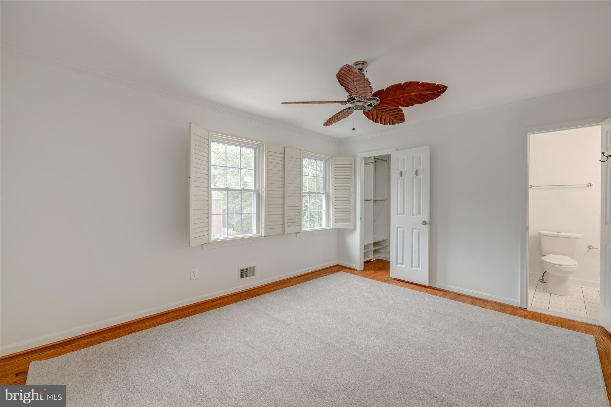 DEEPWOOD - Residential Lease