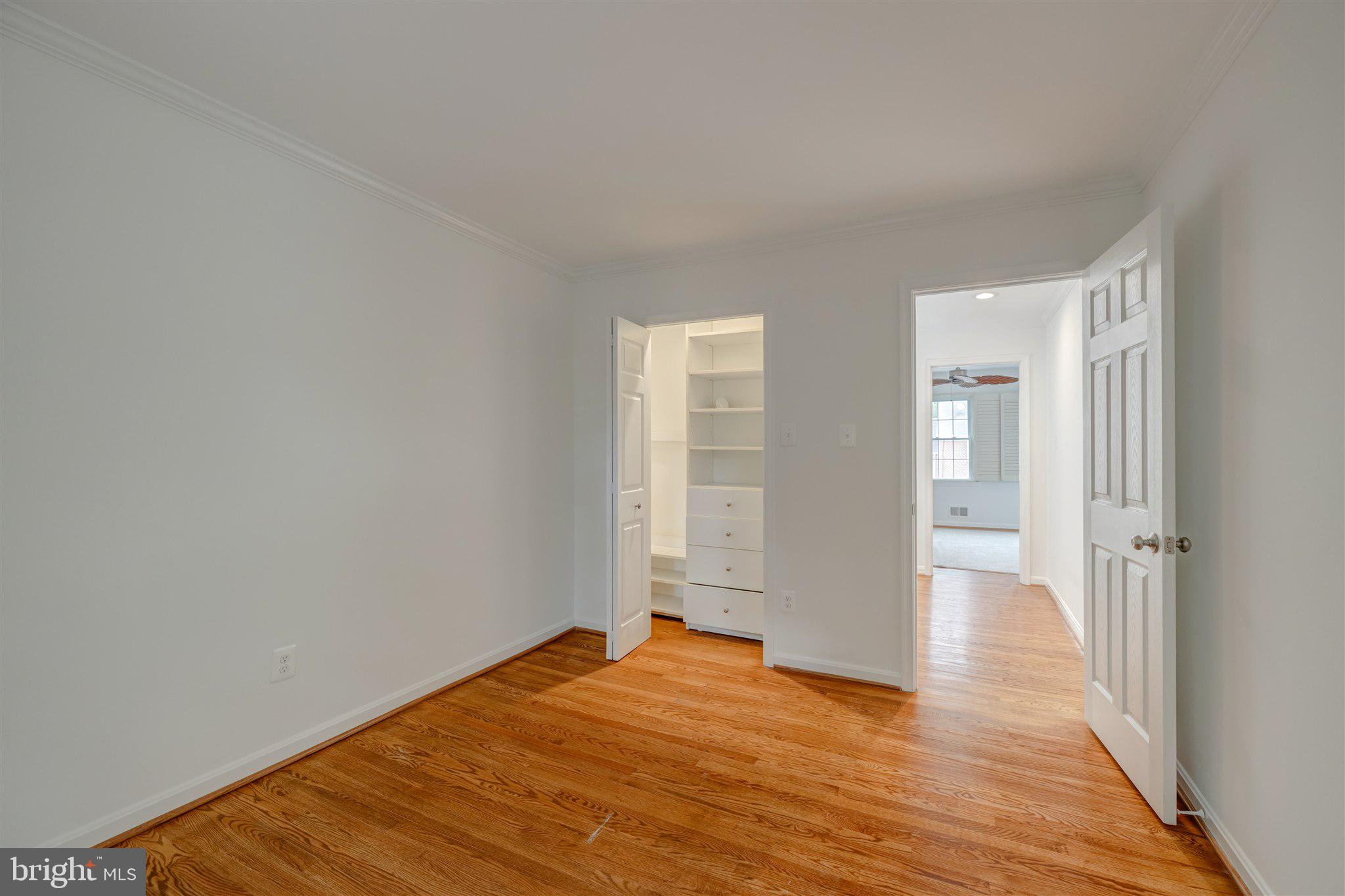 DEEPWOOD - Residential Lease