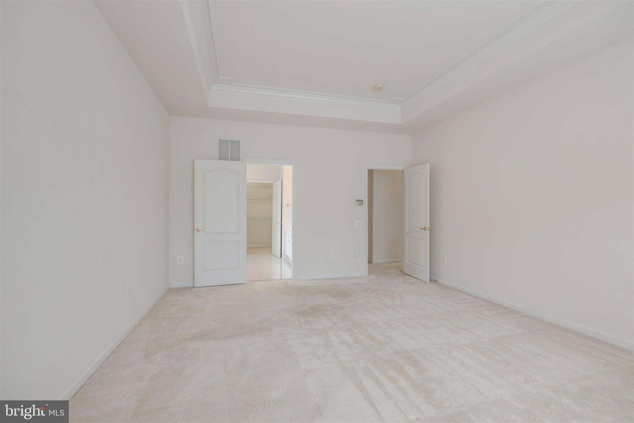 DEEPWOOD - Residential Lease