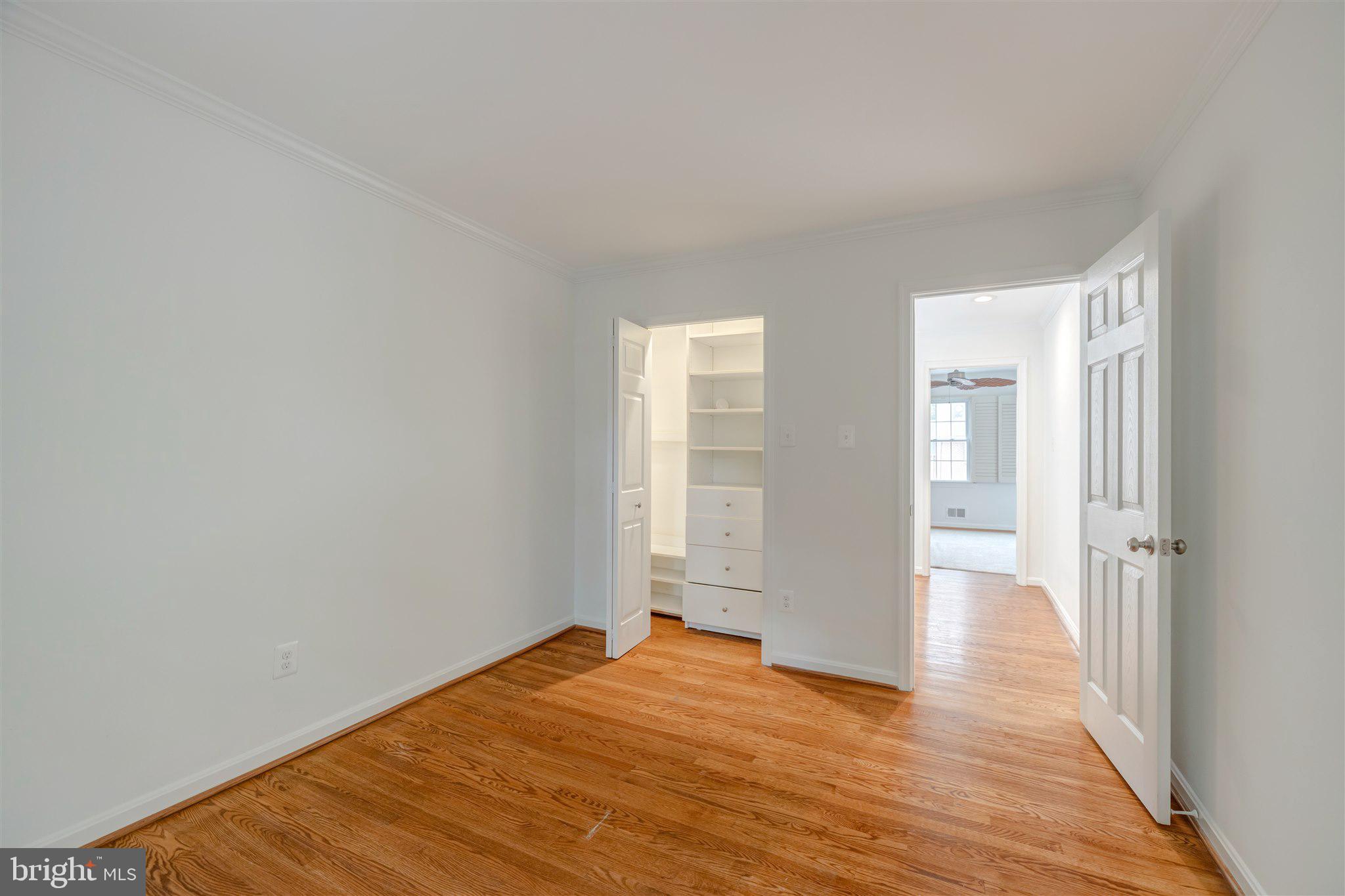 DEEPWOOD - Residential Lease