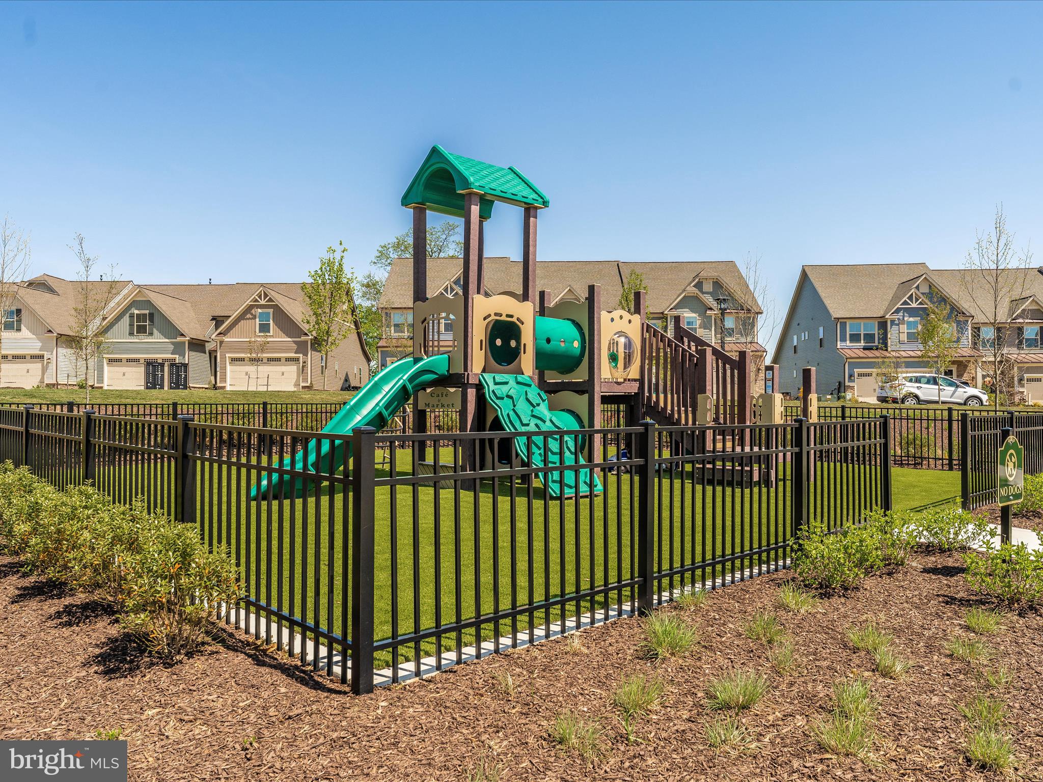 THE WOODLANDS - Residential