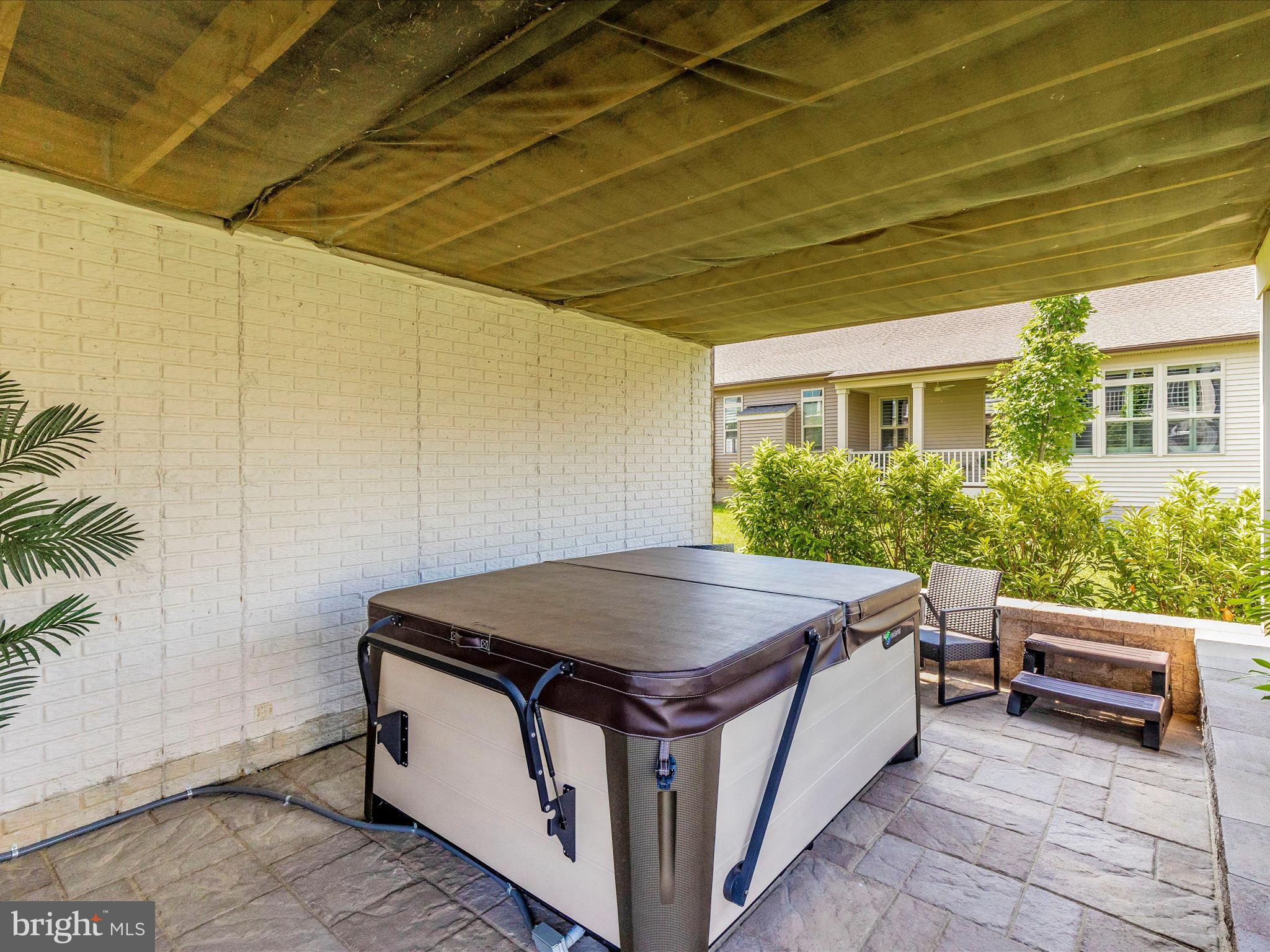 THE WOODLANDS - Residential