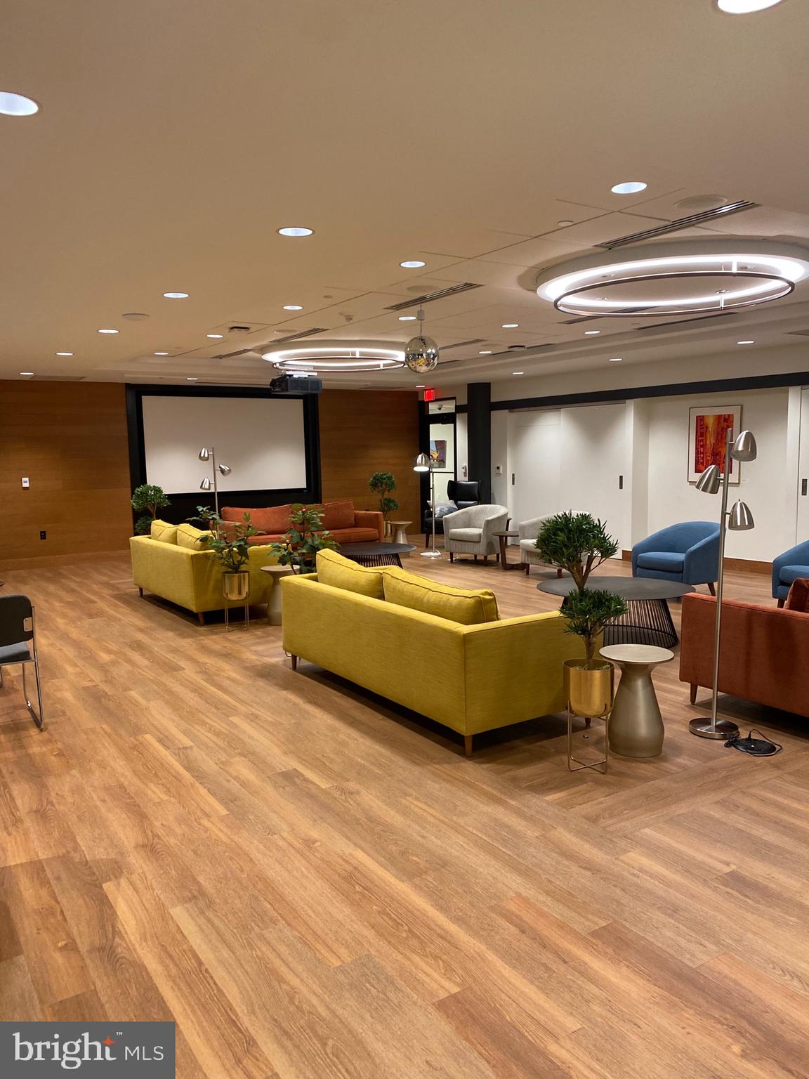 MONTEBELLO CONDO - Residential