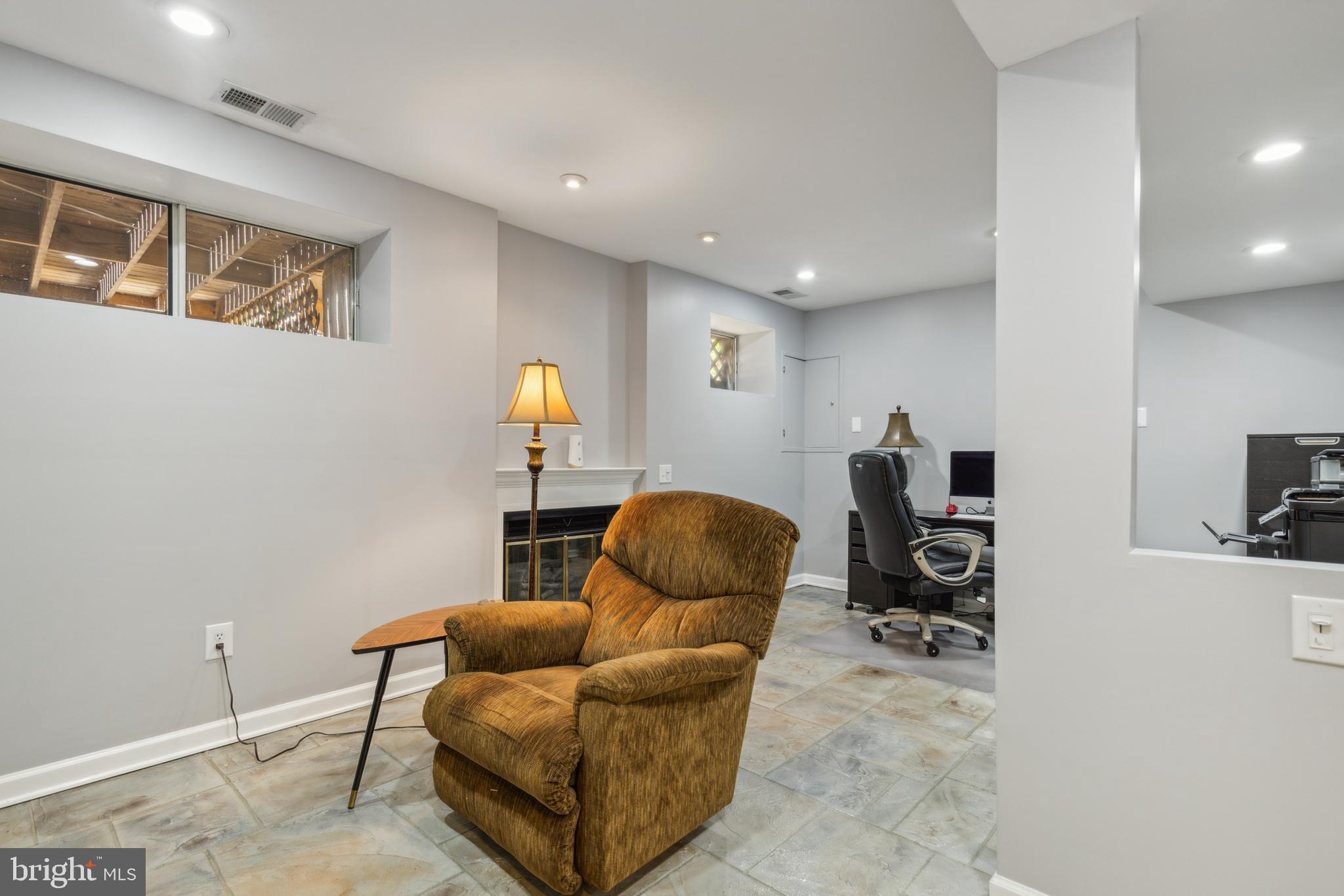 SHANNON STATION - Residential