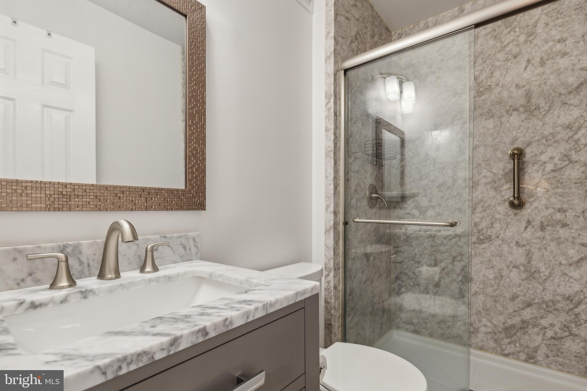 SHANNON STATION - Residential