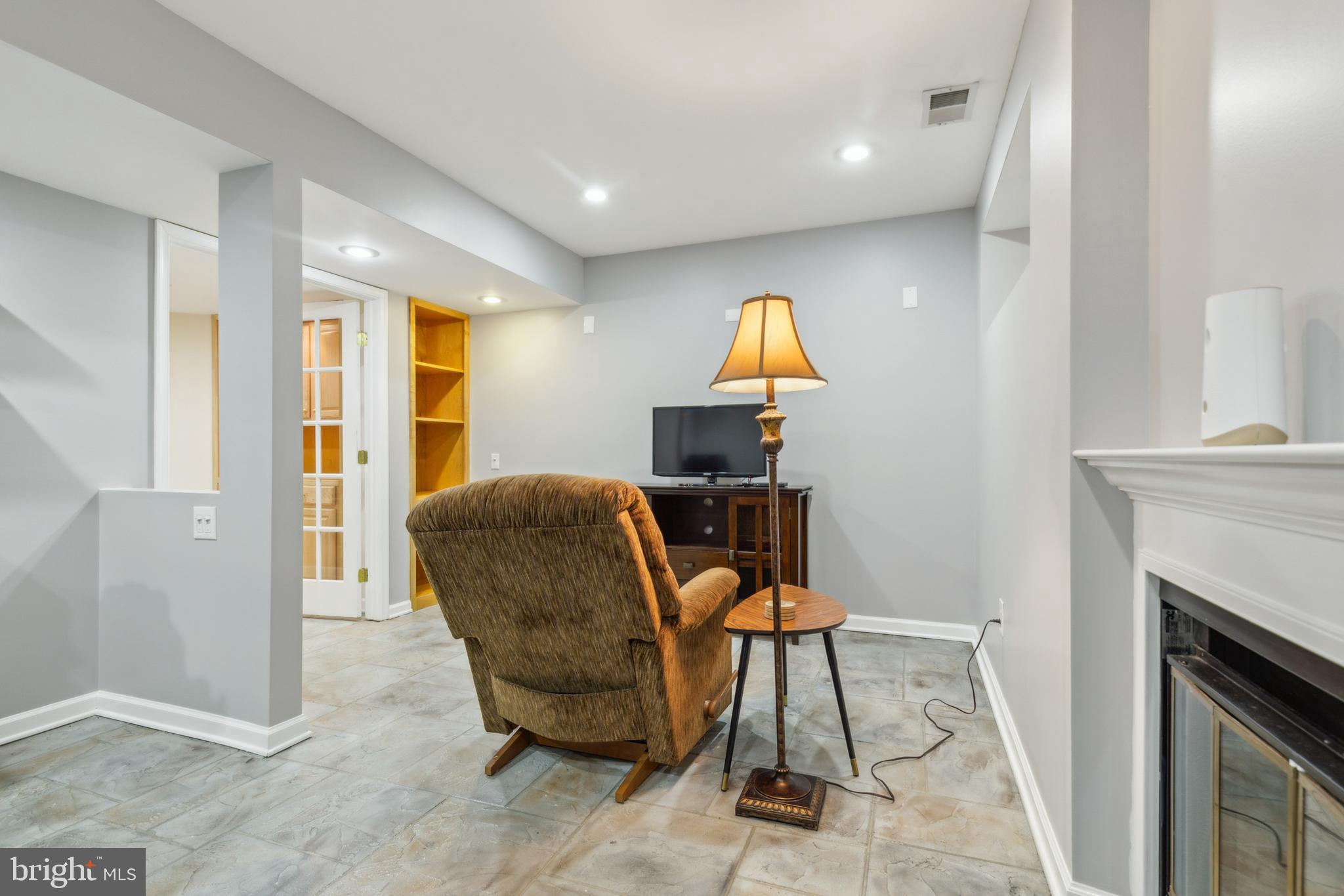 SHANNON STATION - Residential