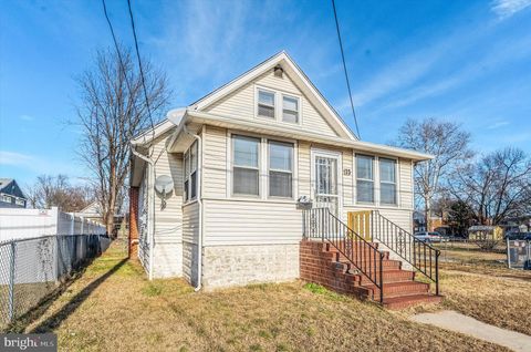 Tiny photo for 15 E Griffith Street, PENNS GROVE, NJ 08069 (MLS # NJSA2017774)