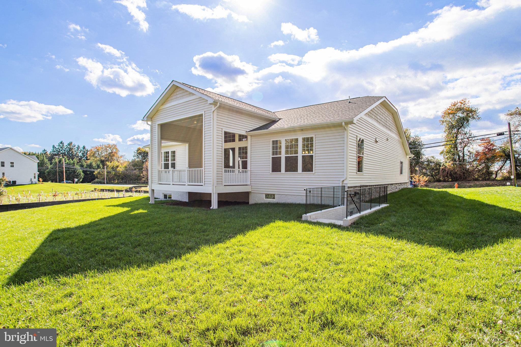 WORTHINGTON GROVE - Residential