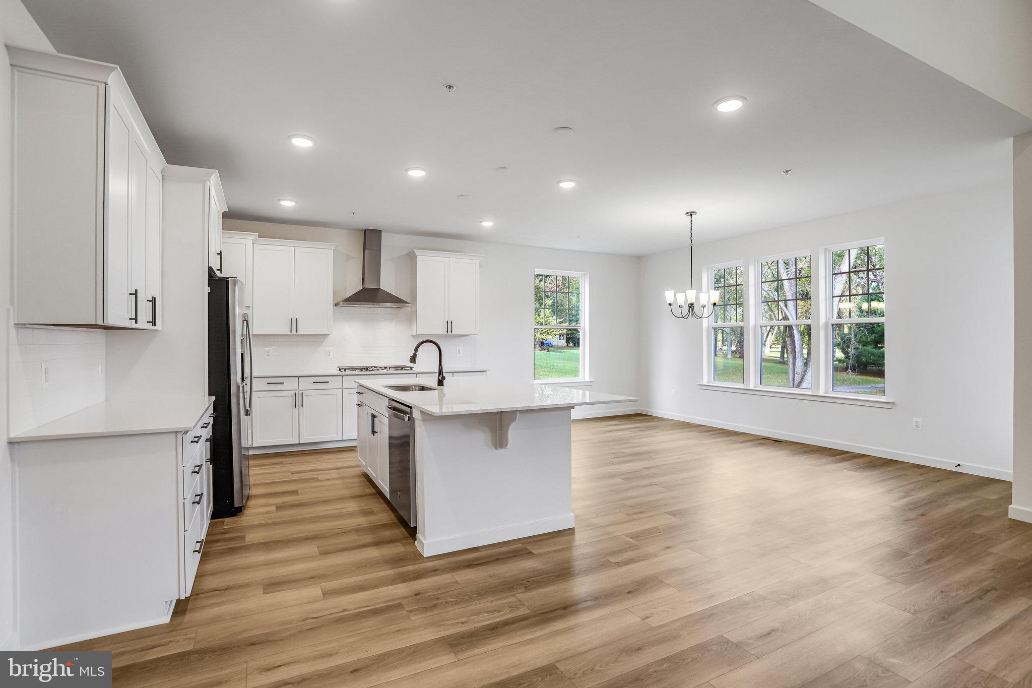 WORTHINGTON GROVE - Residential