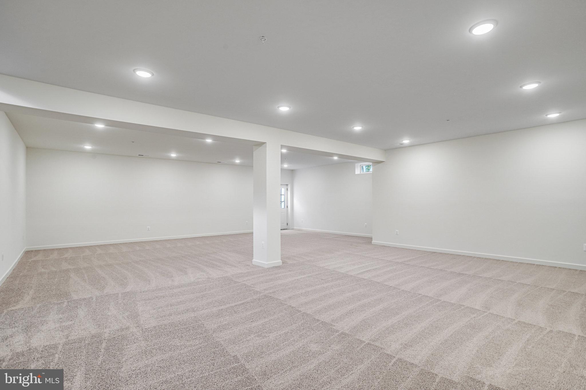 WORTHINGTON GROVE - Residential