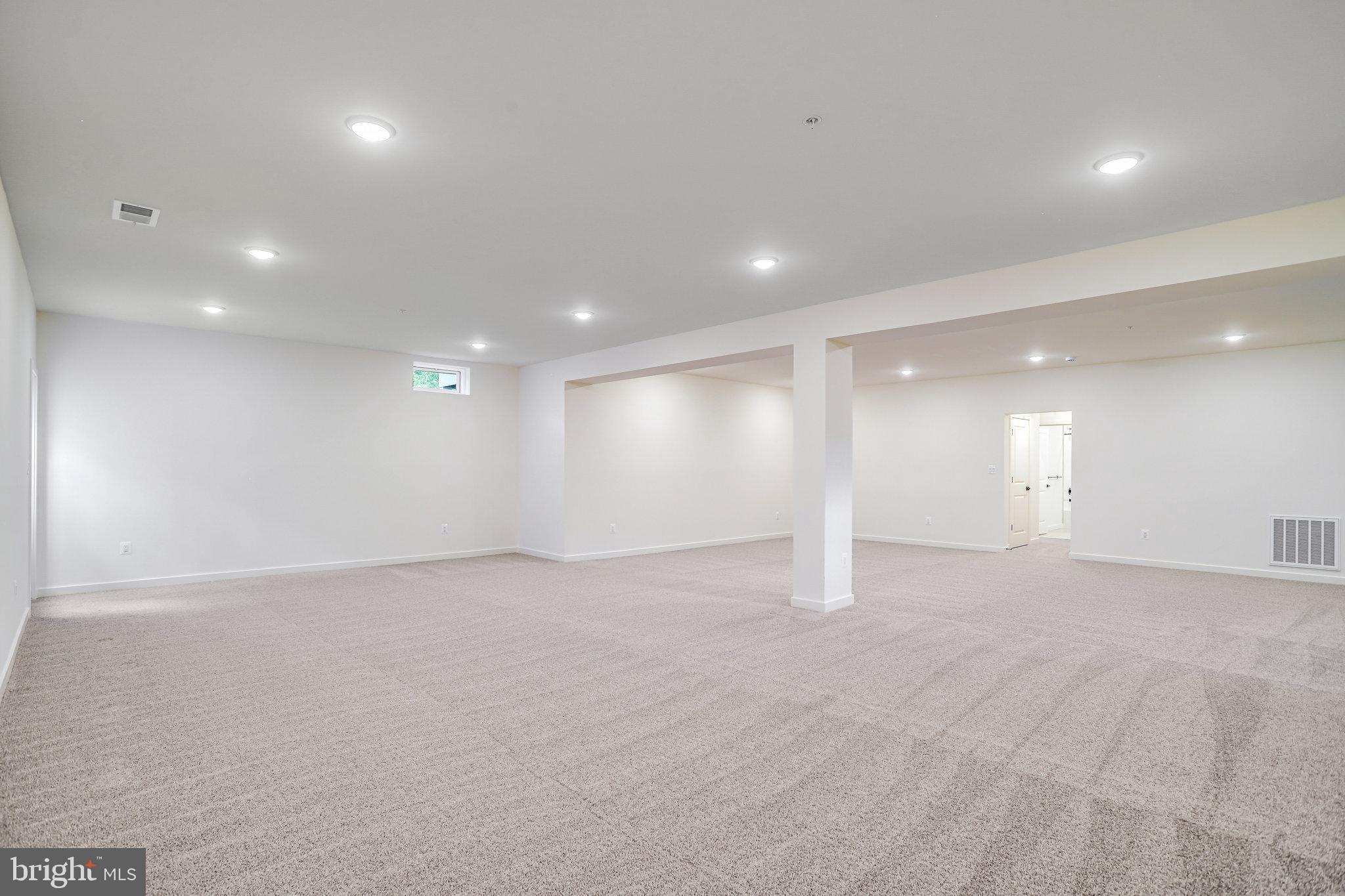 WORTHINGTON GROVE - Residential