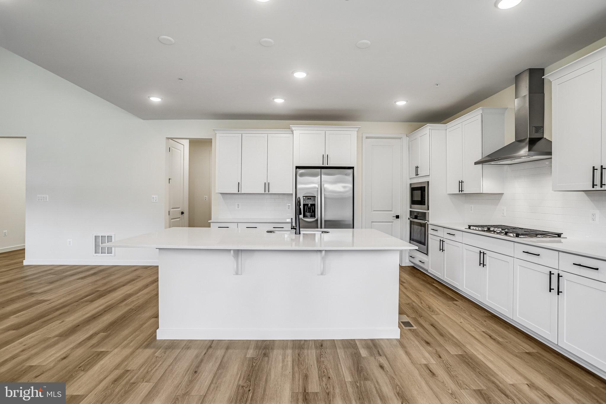 WORTHINGTON GROVE - Residential