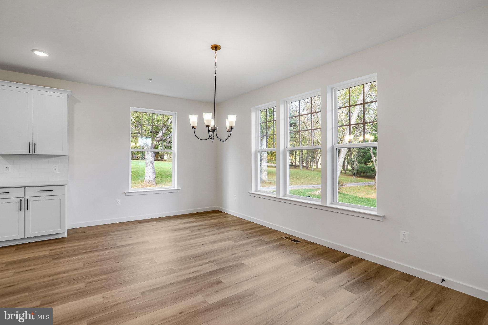 WORTHINGTON GROVE - Residential