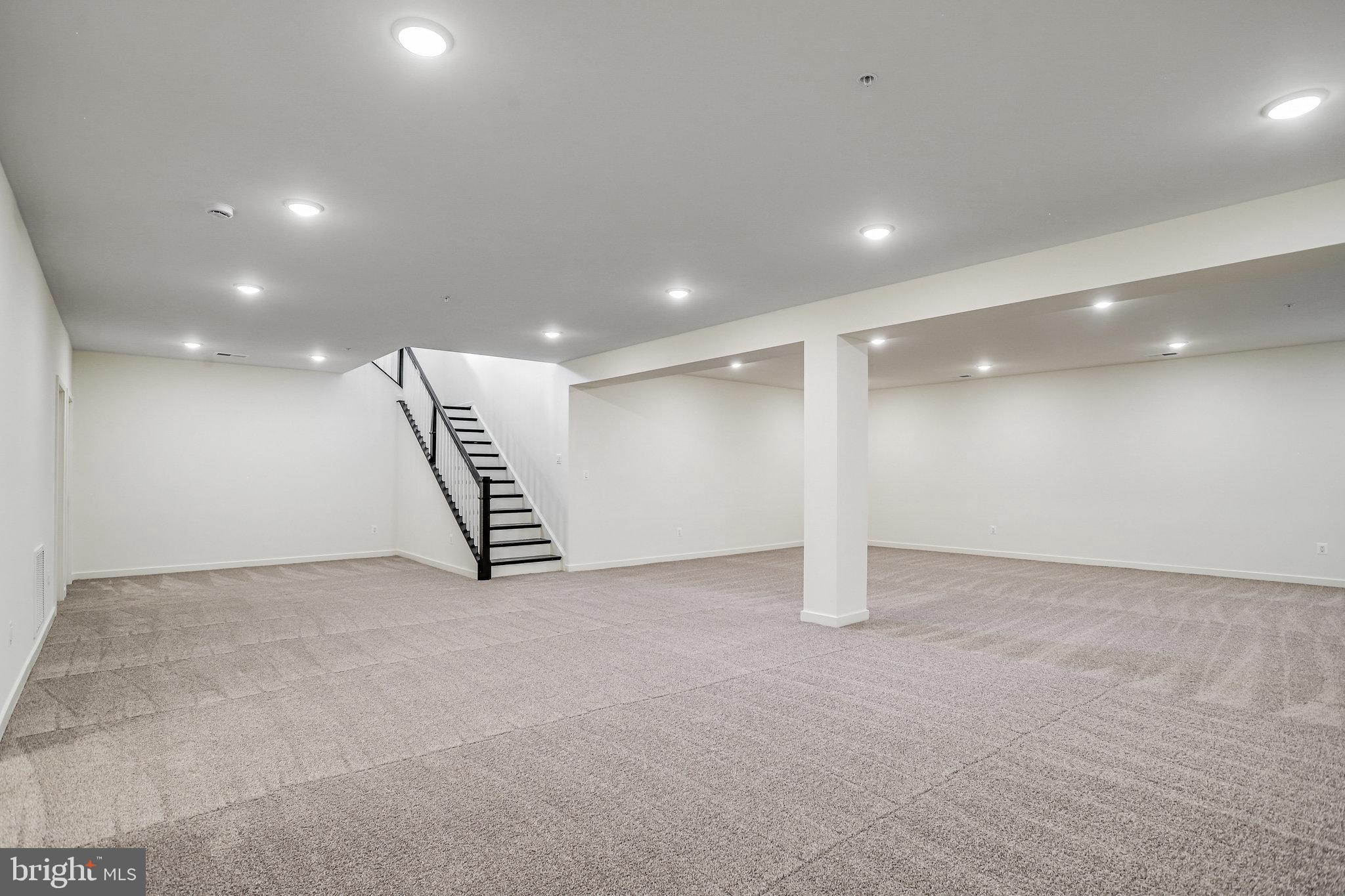 WORTHINGTON GROVE - Residential