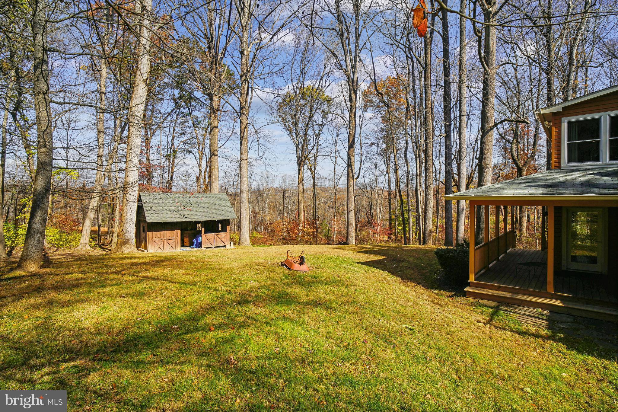 ASHTON - Residential