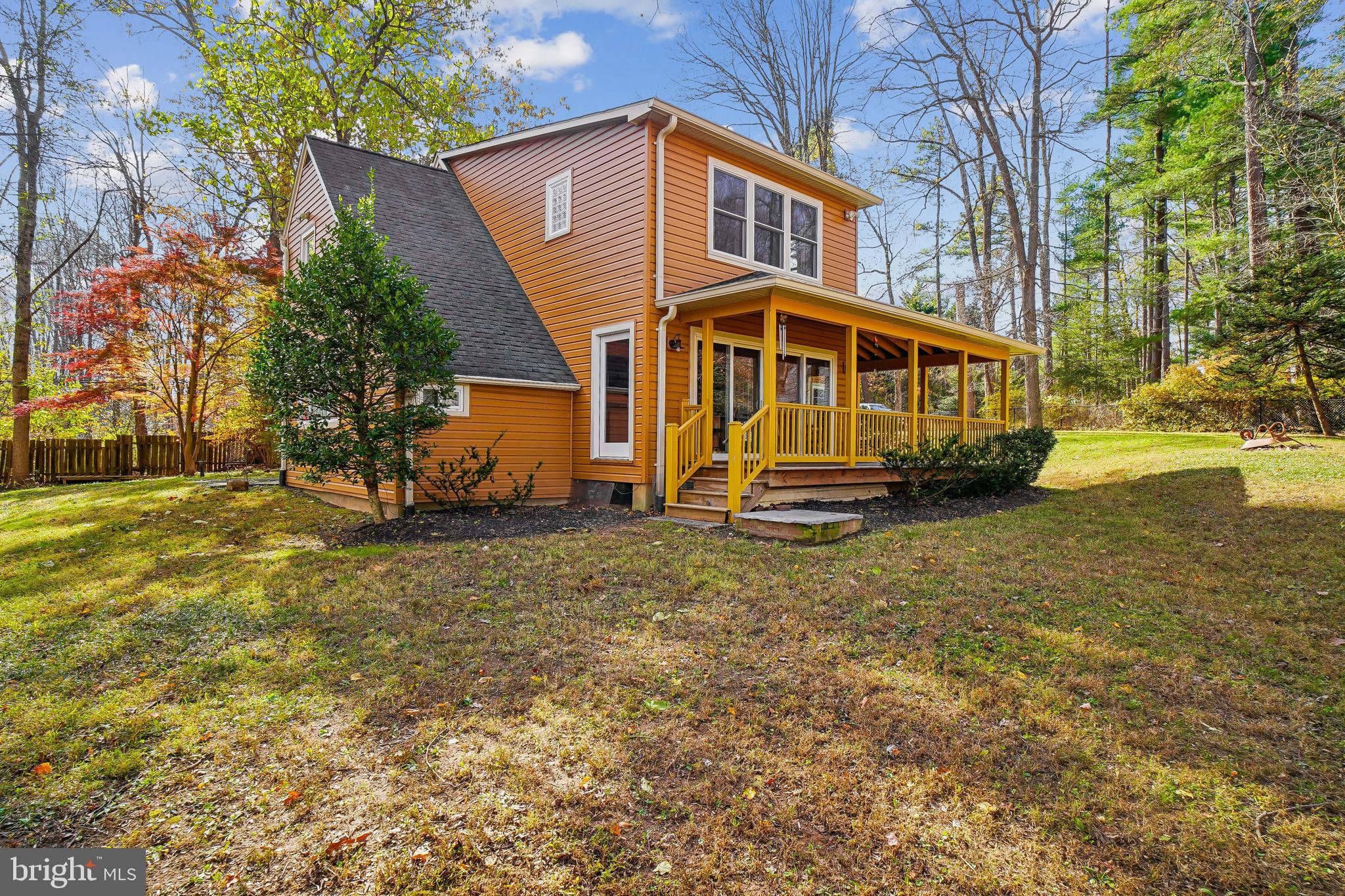 ASHTON - Residential