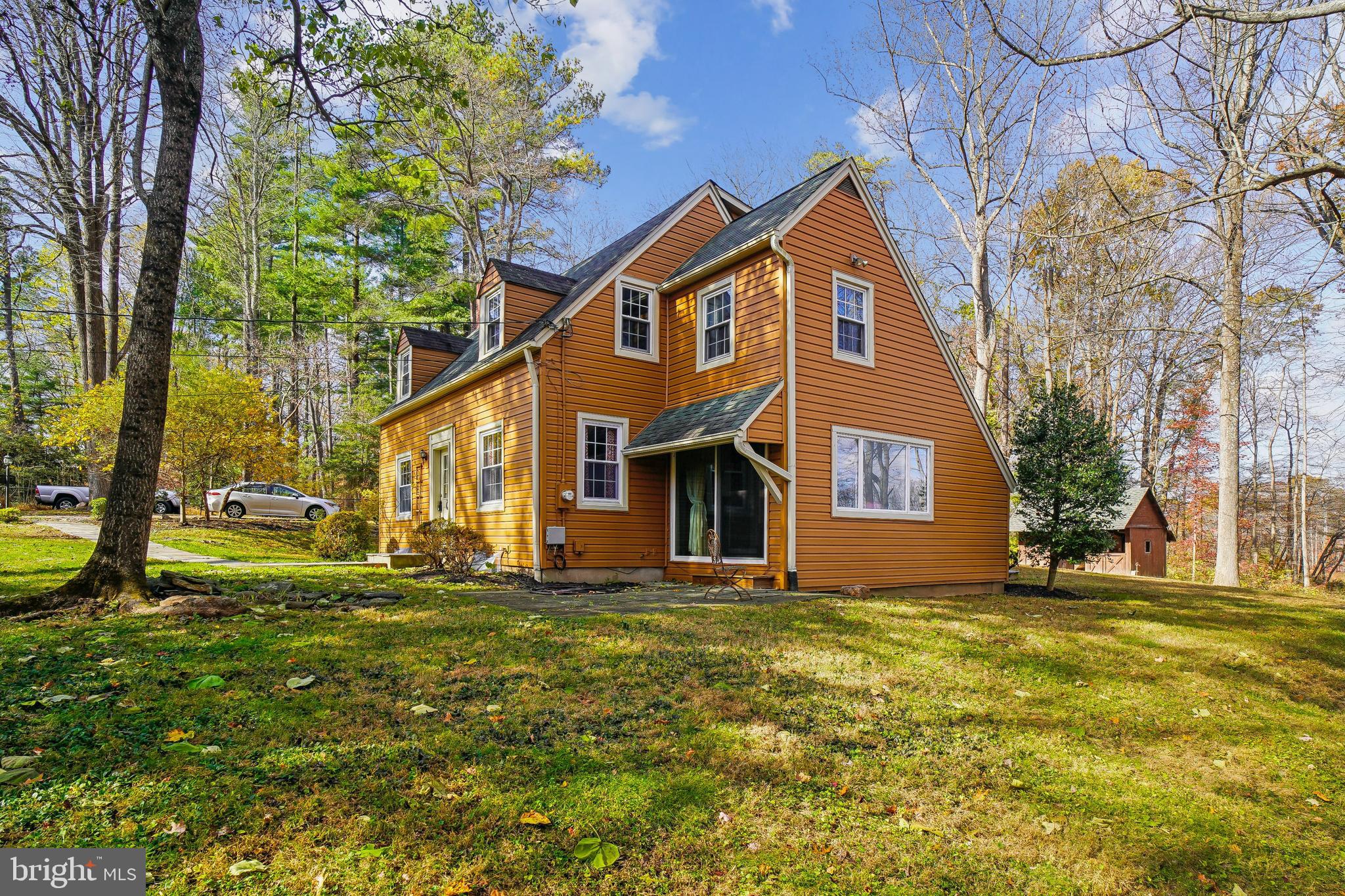 ASHTON - Residential