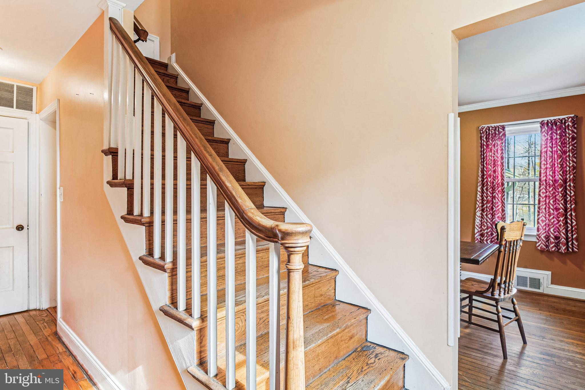 ASHTON - Residential