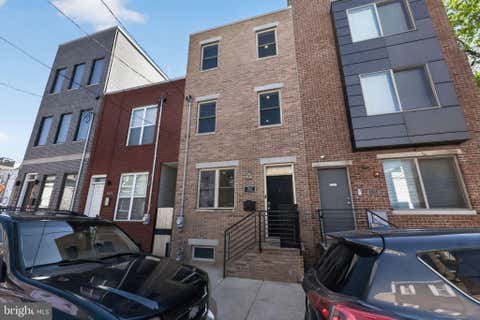 Townhouse For Rent - 1923 S 6th Street<br/> PHILADELPHIA, PA 19148