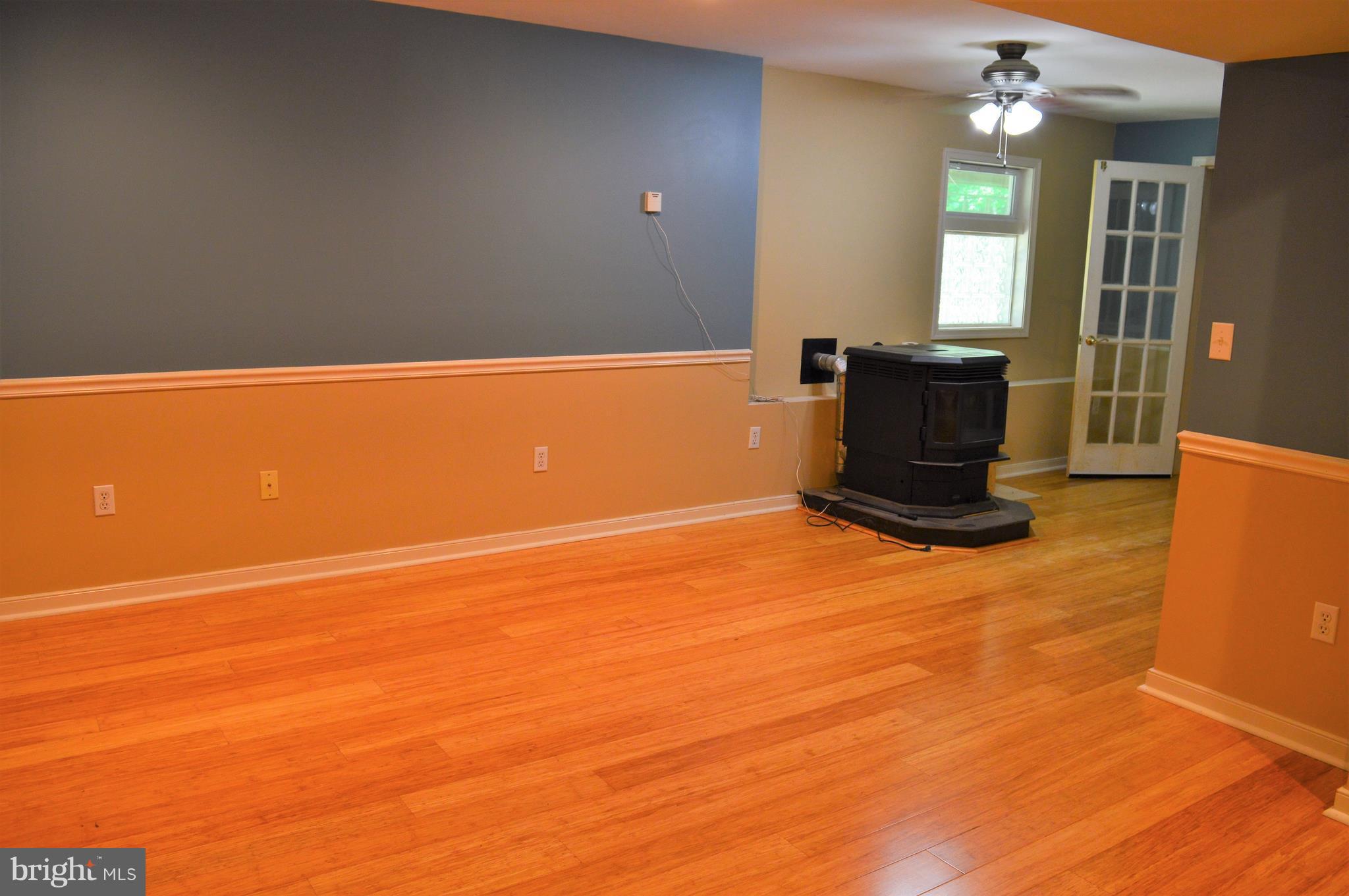 PRESIDENTIAL LAKES - Residential