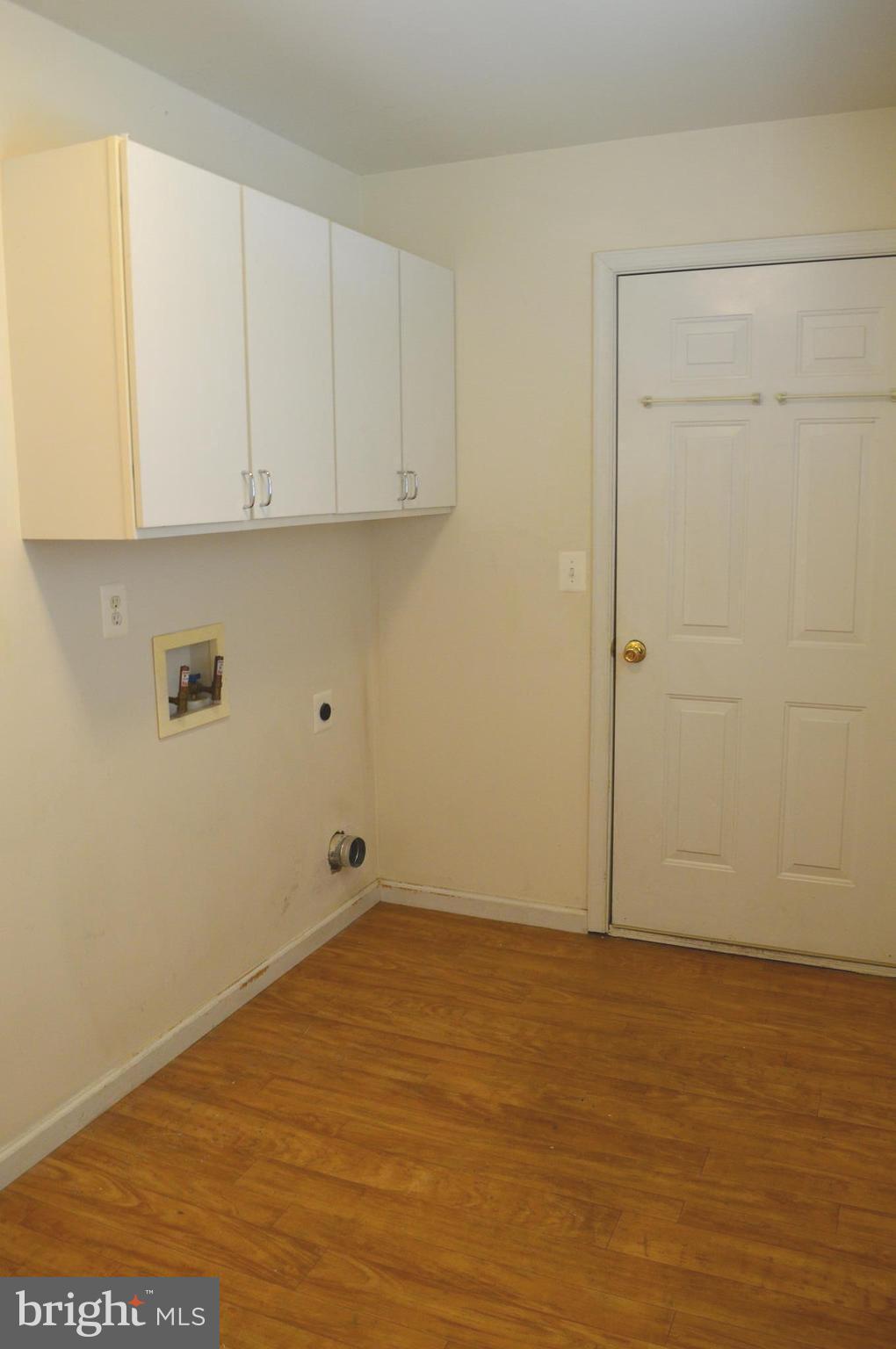 PRESIDENTIAL LAKES - Residential