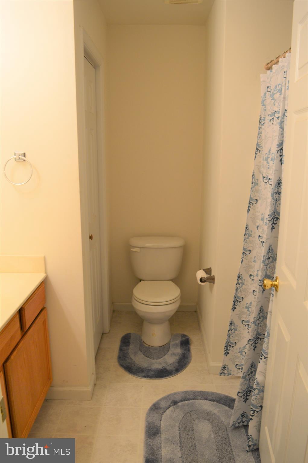 PRESIDENTIAL LAKES - Residential