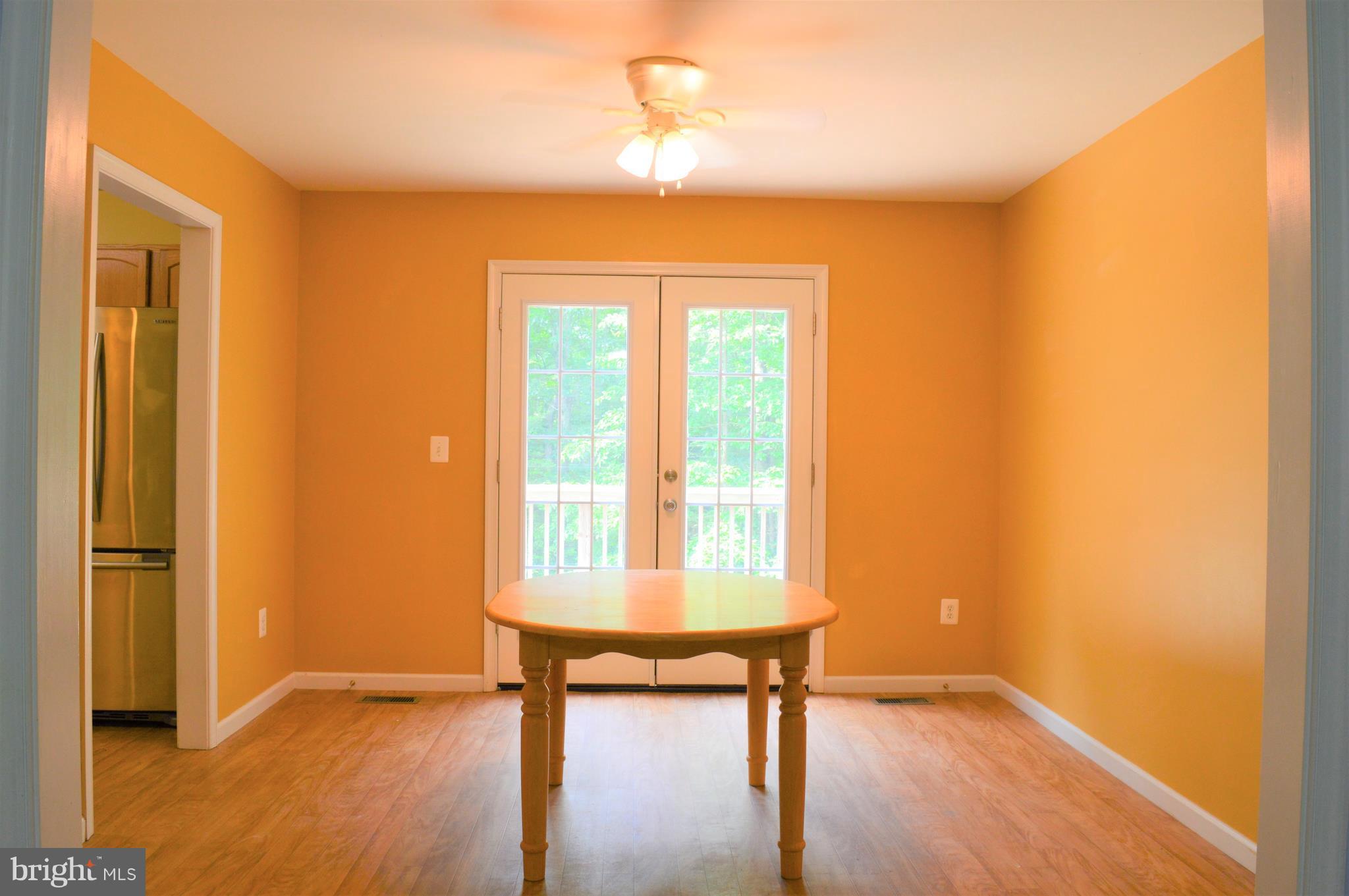 PRESIDENTIAL LAKES - Residential