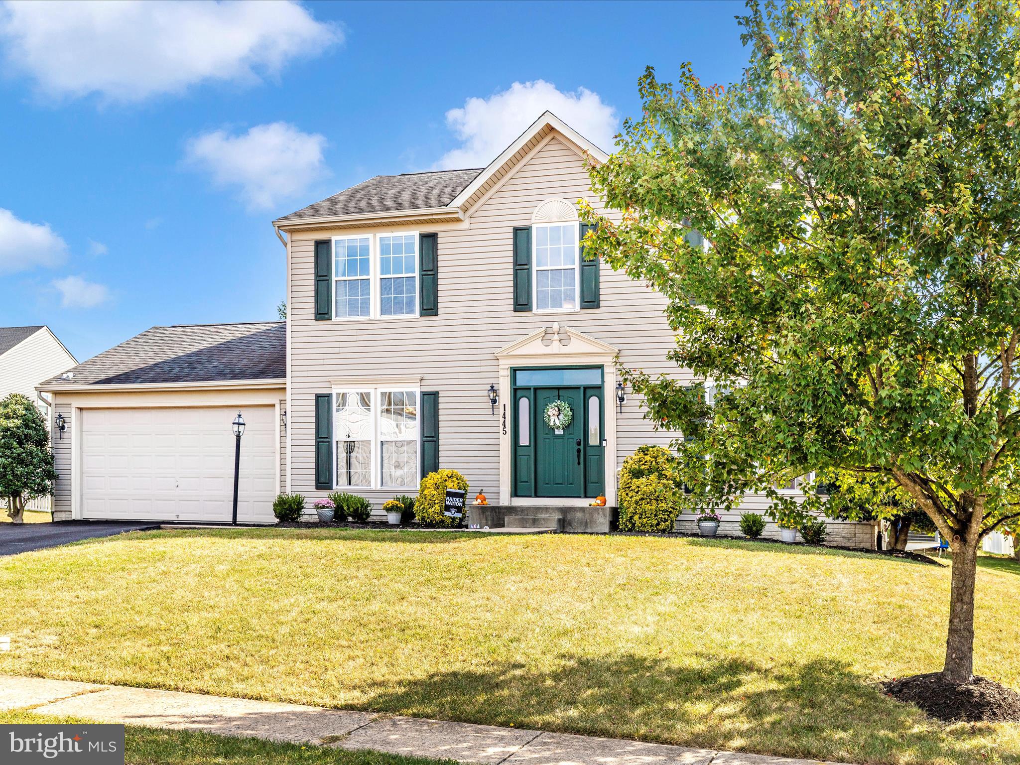 1445 RAMBLEWOOD DRIVE