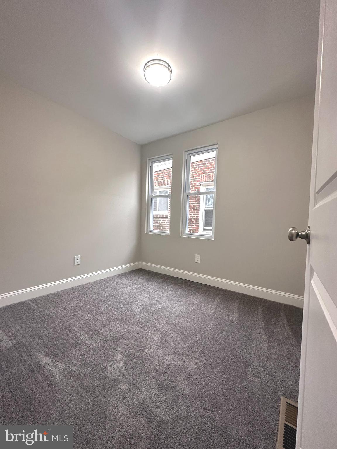 FERN ROCK - Residential