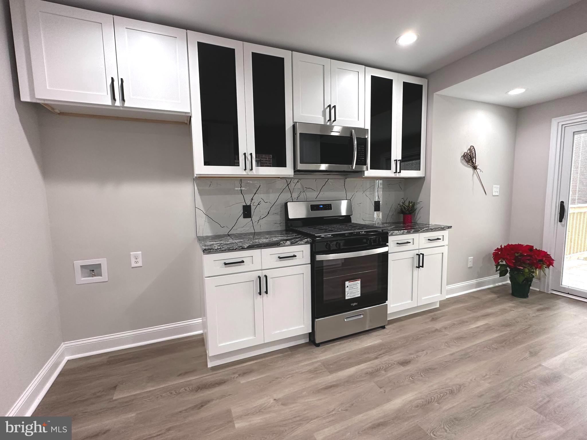 FERN ROCK - Residential