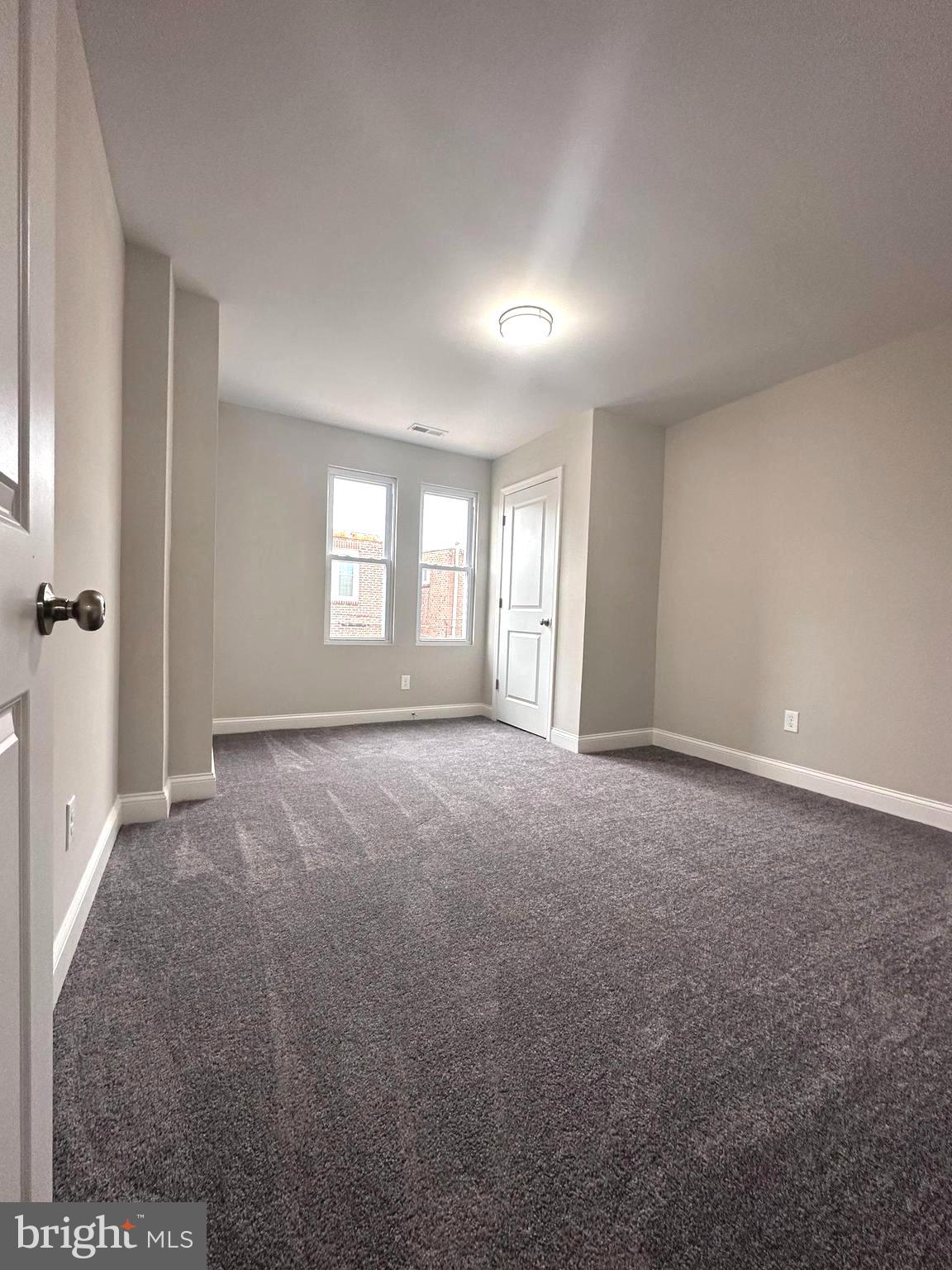 FERN ROCK - Residential