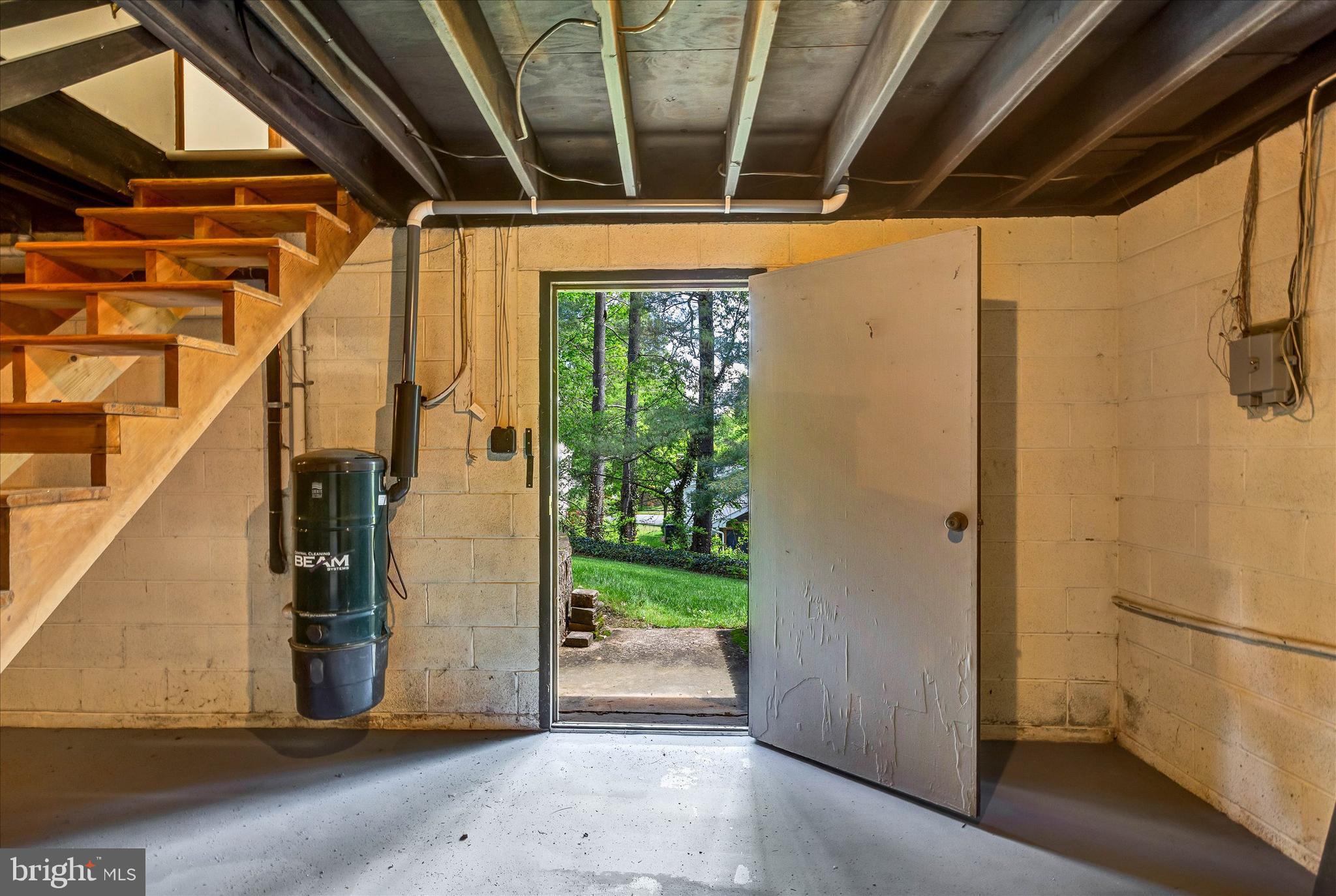 WILDE LAKE - Residential