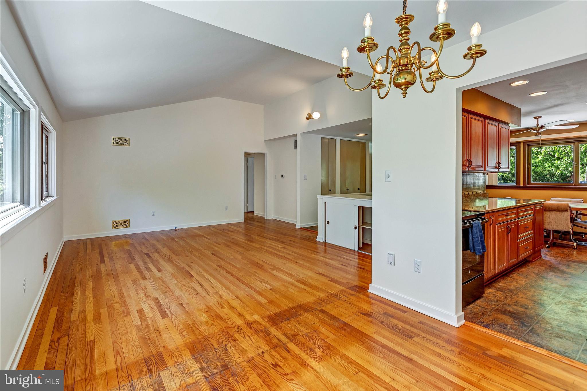 WILDE LAKE - Residential