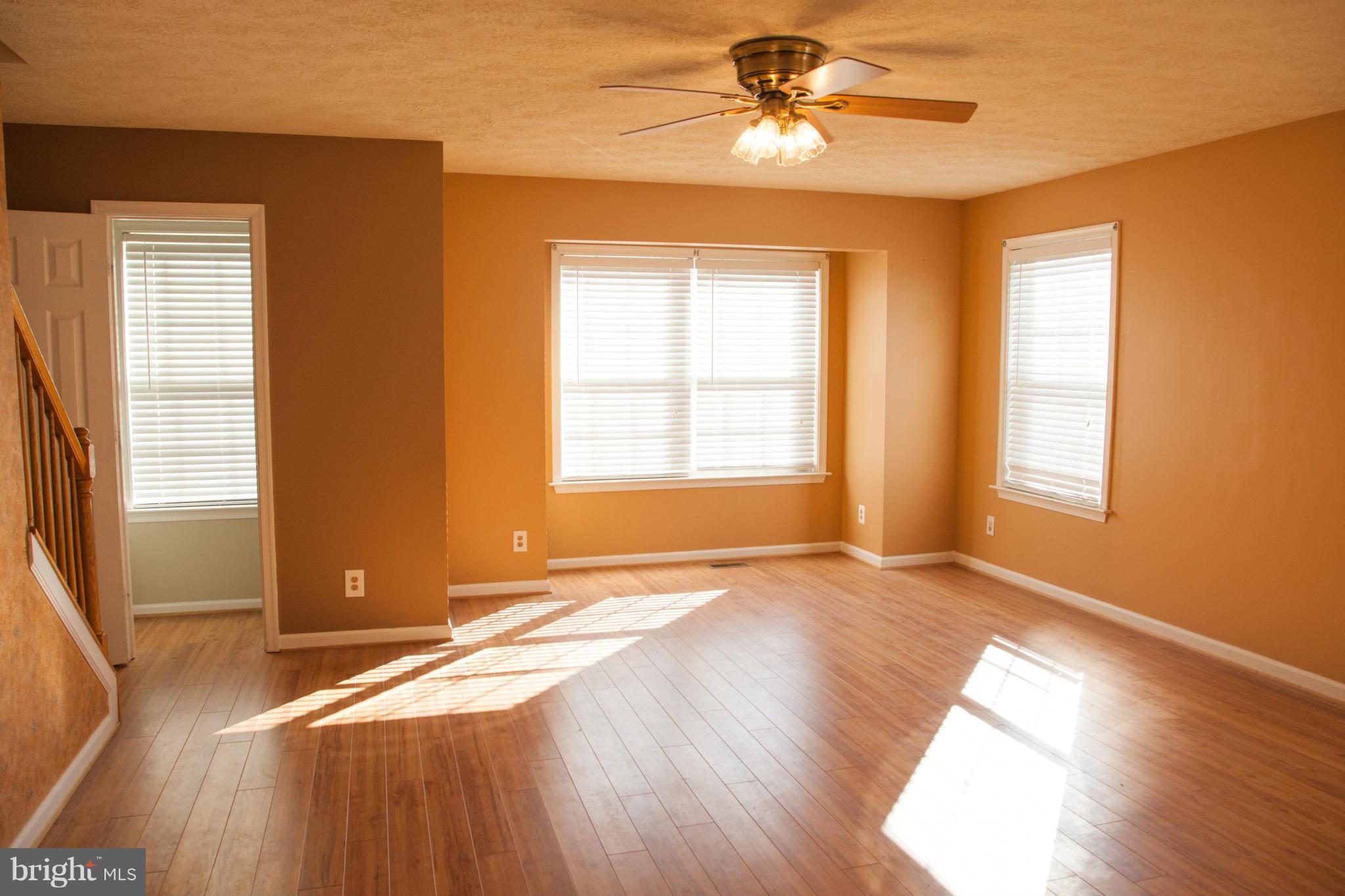 CHARLESTOWN COMMONS - Residential Lease