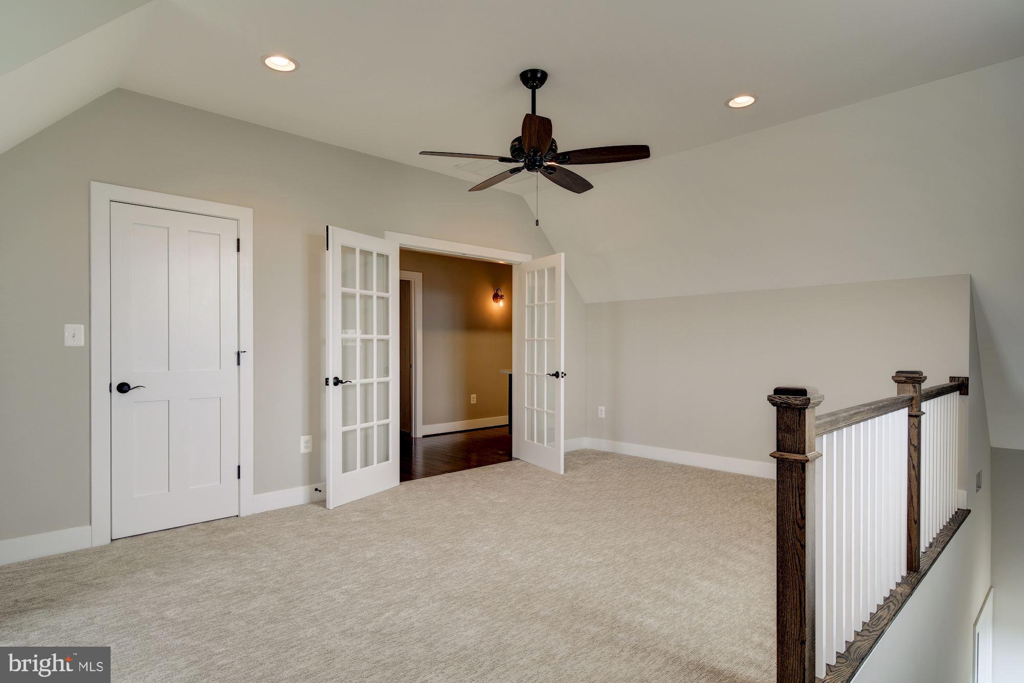 CATOCTIN CREEKS - Residential