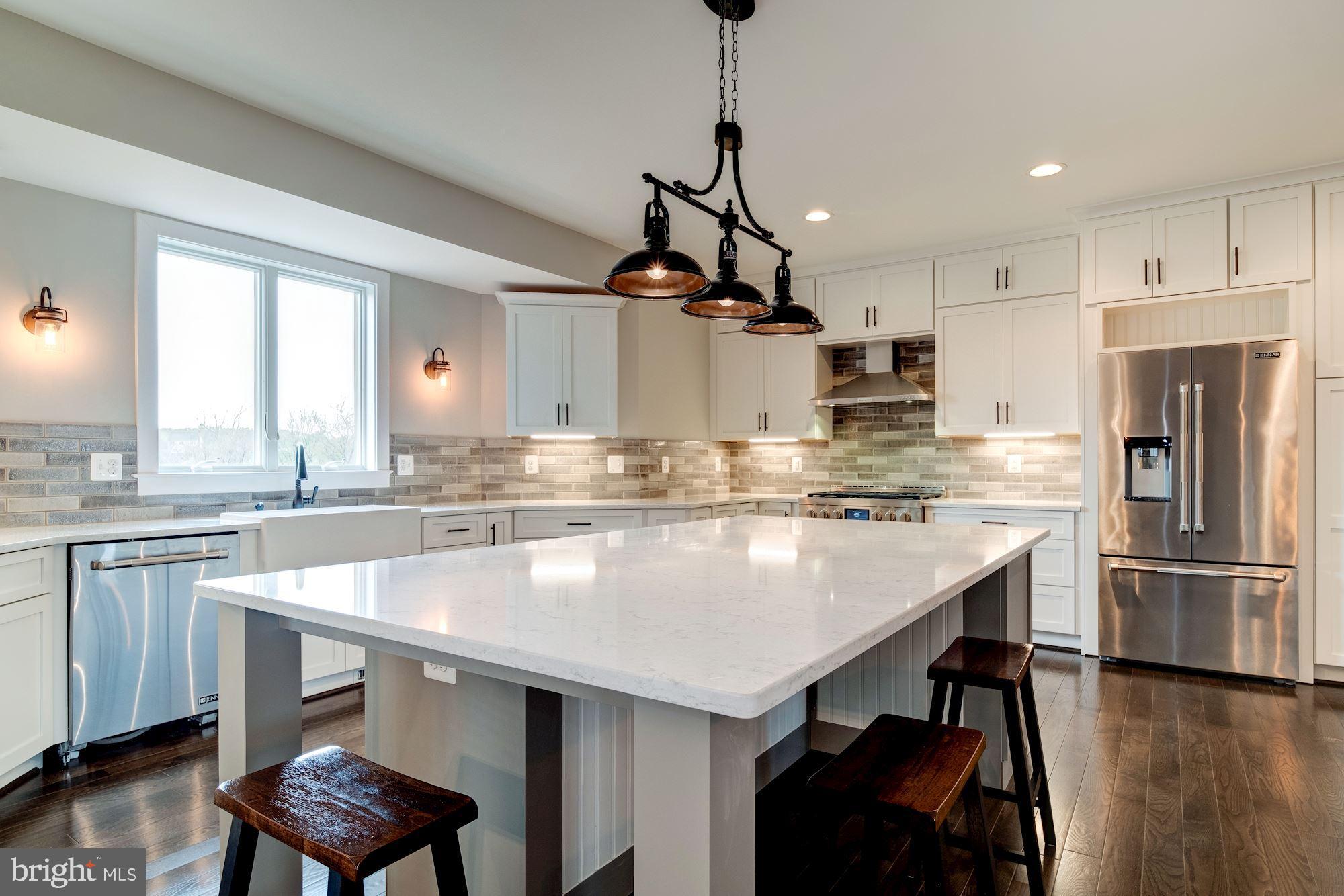 CATOCTIN CREEKS - Residential