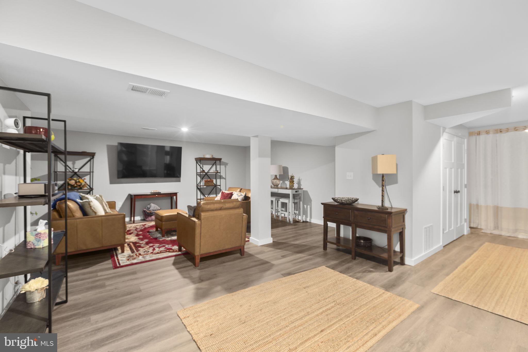 HOPYARD FARM - Residential