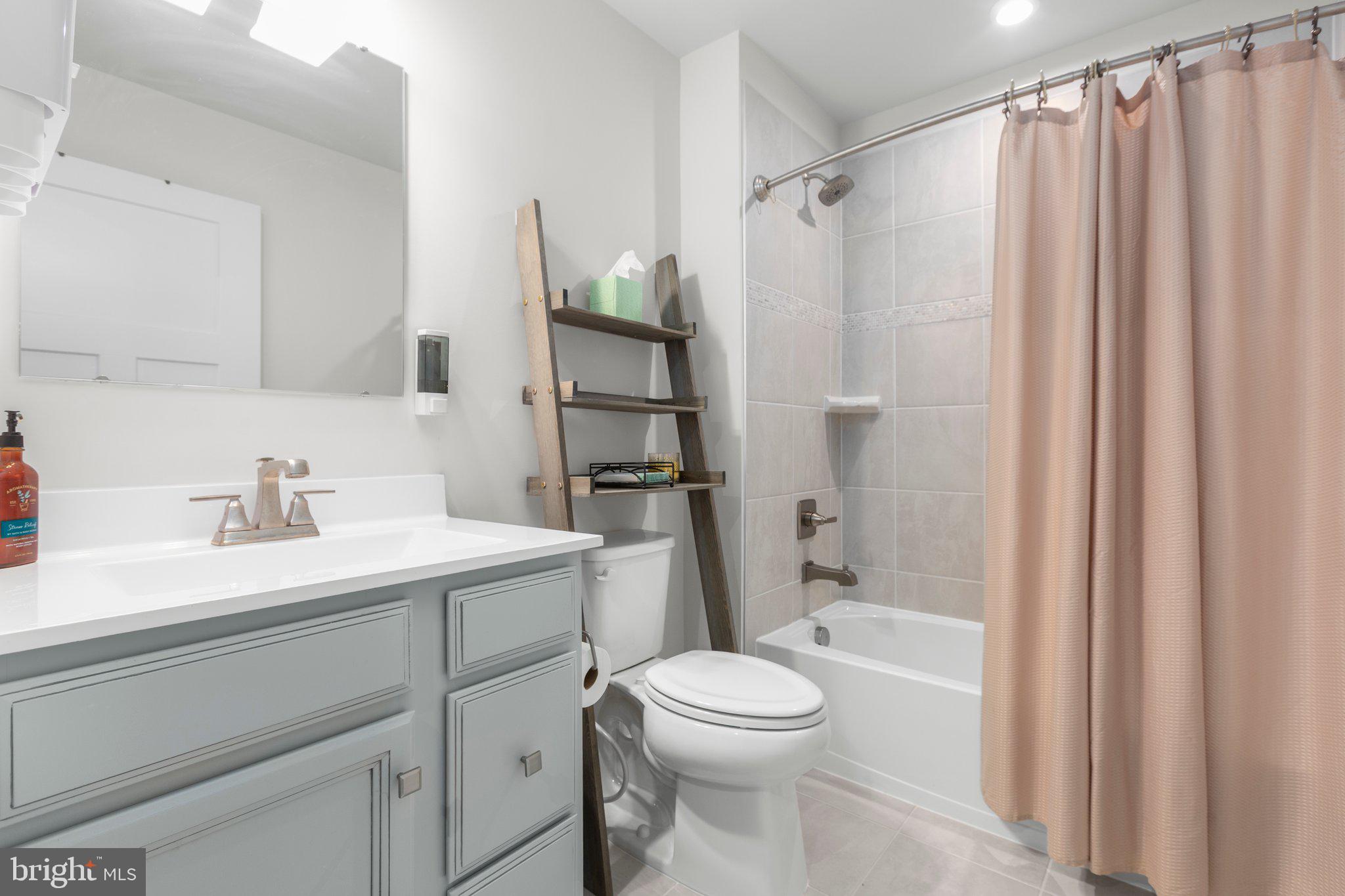 HOPYARD FARM - Residential