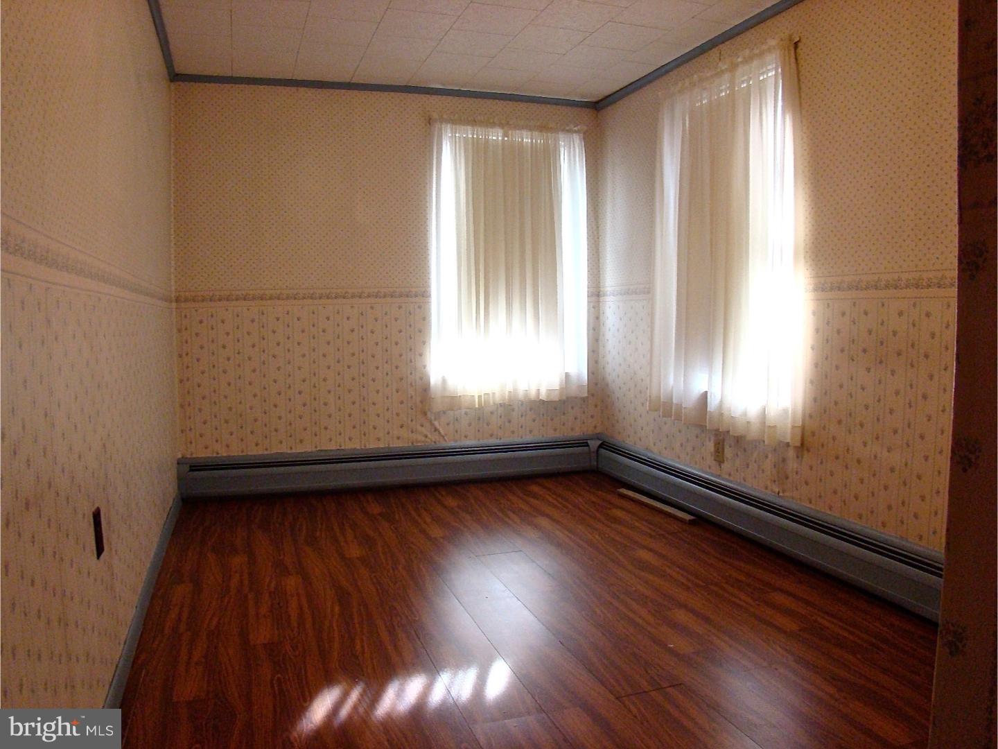 MINERSVILLE - Residential