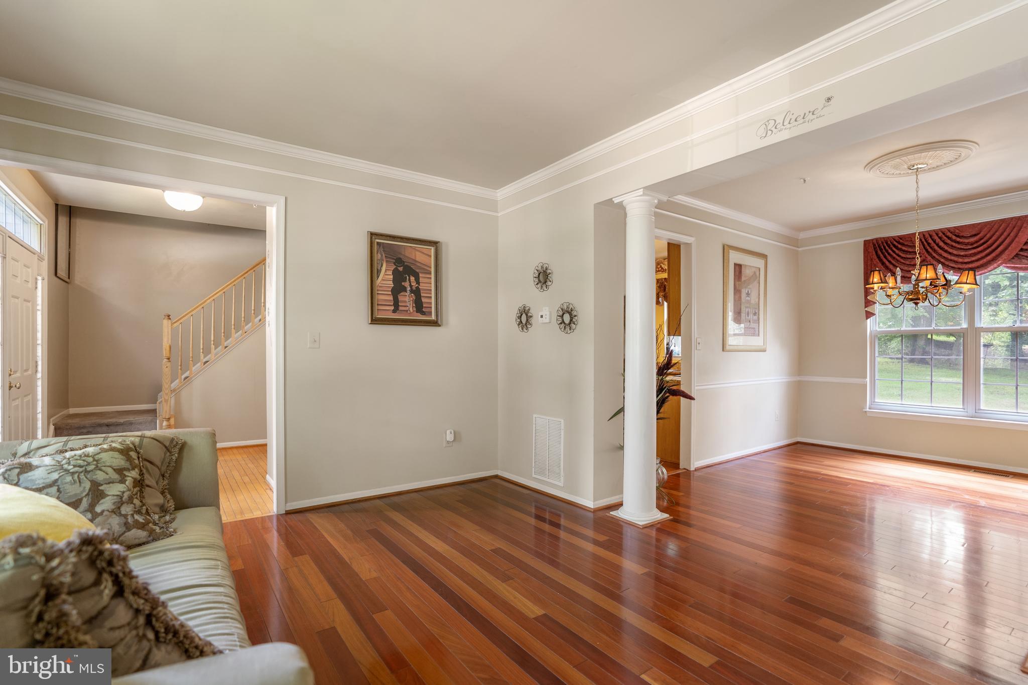 LARGO WOODS - Residential