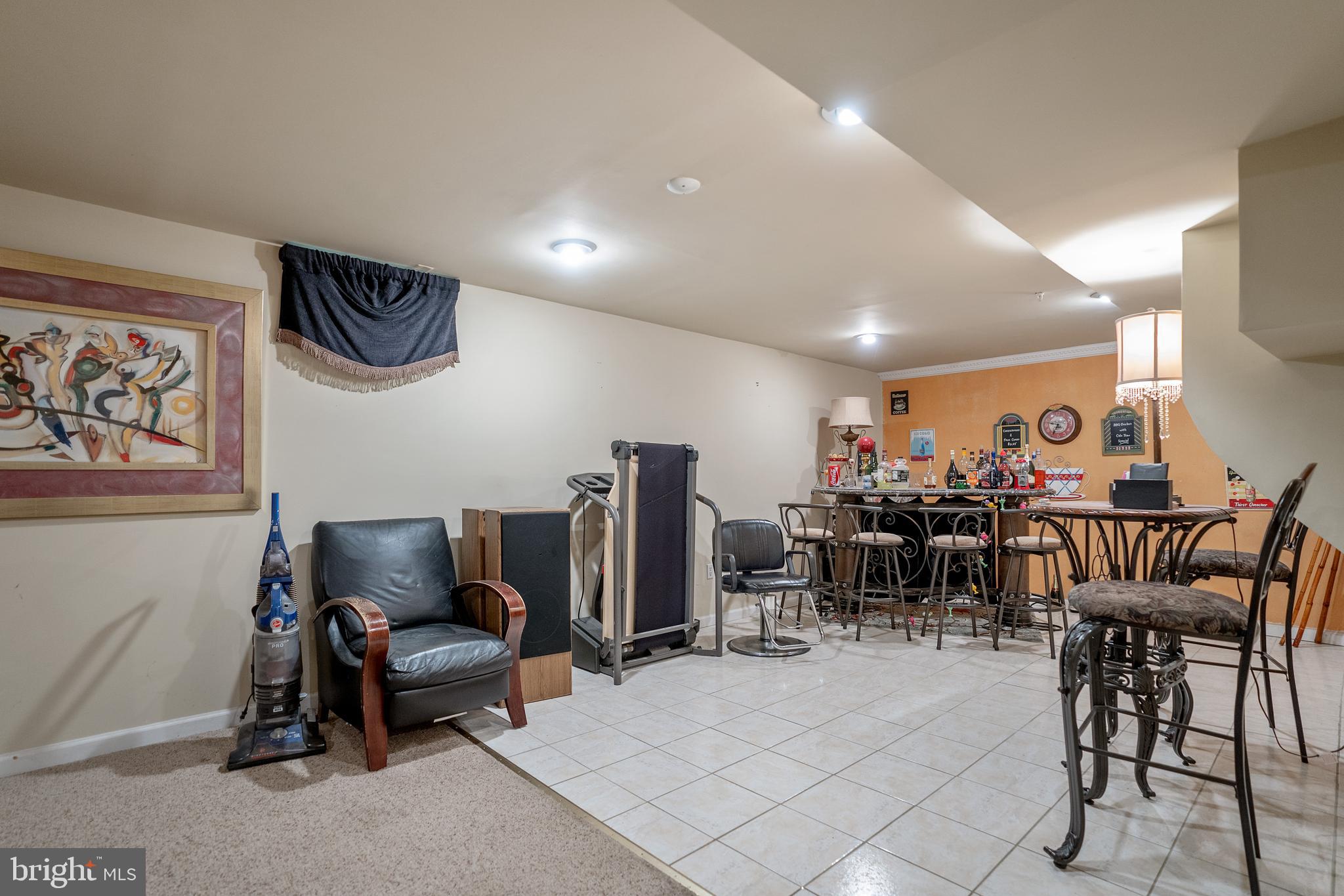 LARGO WOODS - Residential