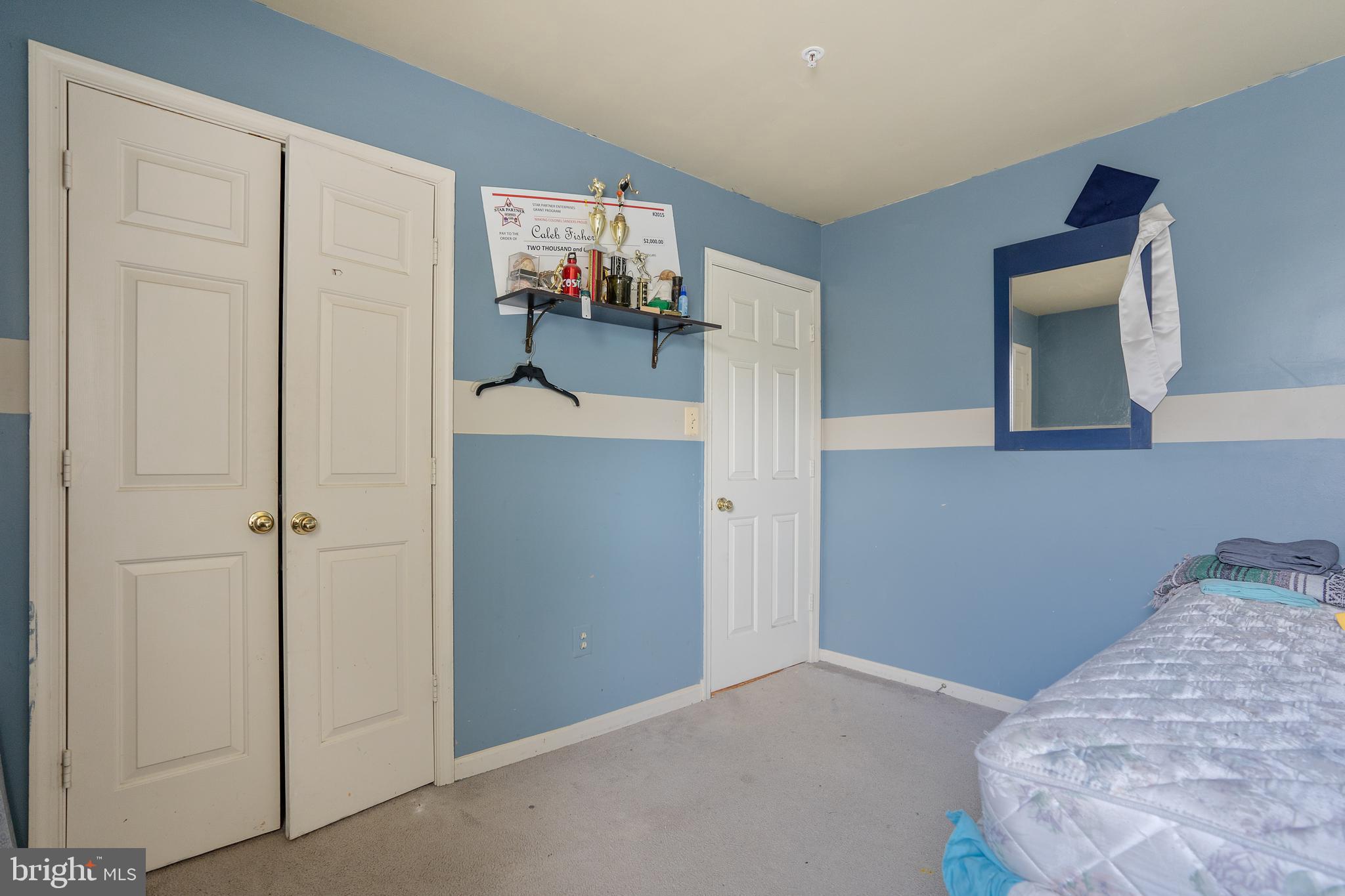 LARGO WOODS - Residential