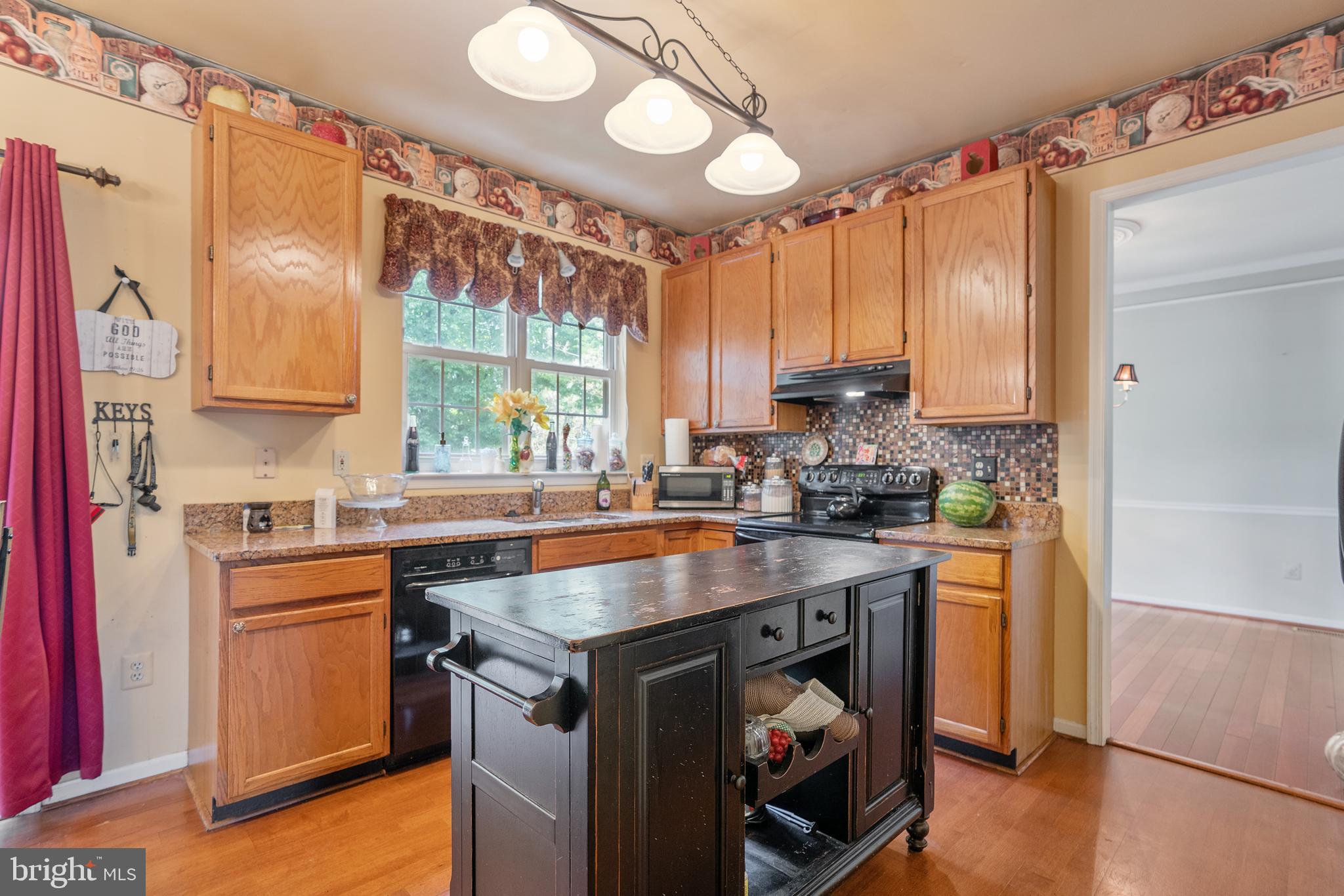 LARGO WOODS - Residential