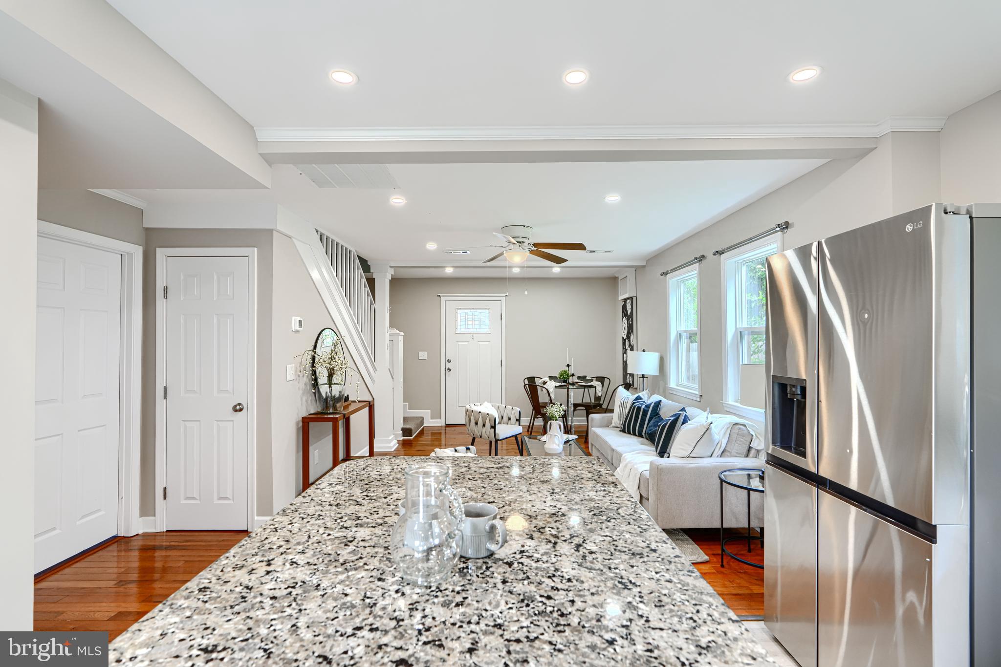 CENTREVILLE - Residential