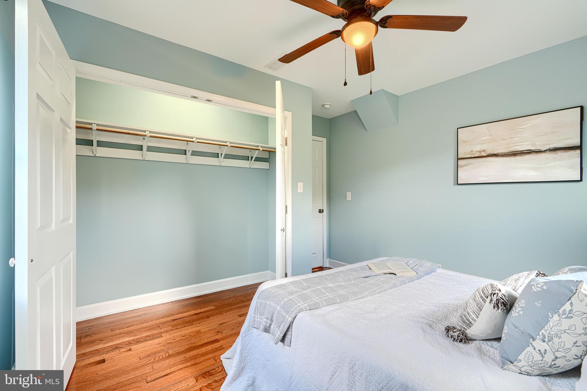 CENTREVILLE - Residential