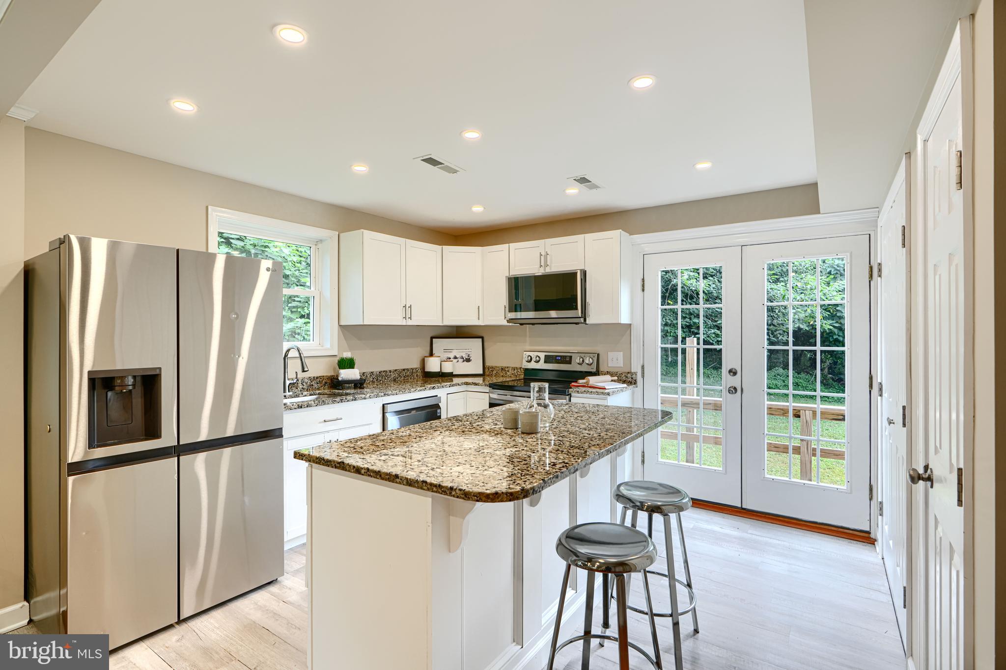 CENTREVILLE - Residential