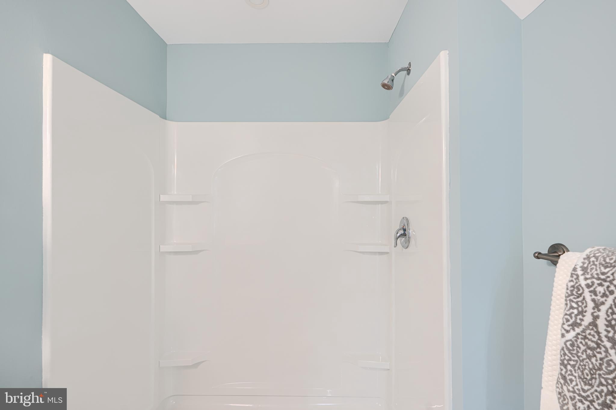 CENTREVILLE - Residential