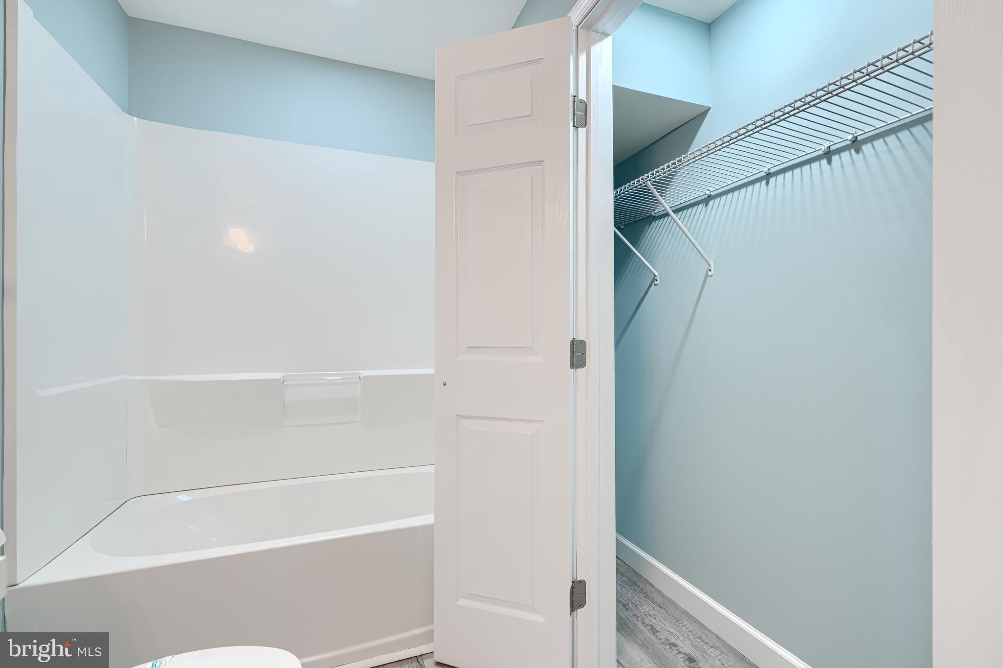 CENTREVILLE - Residential