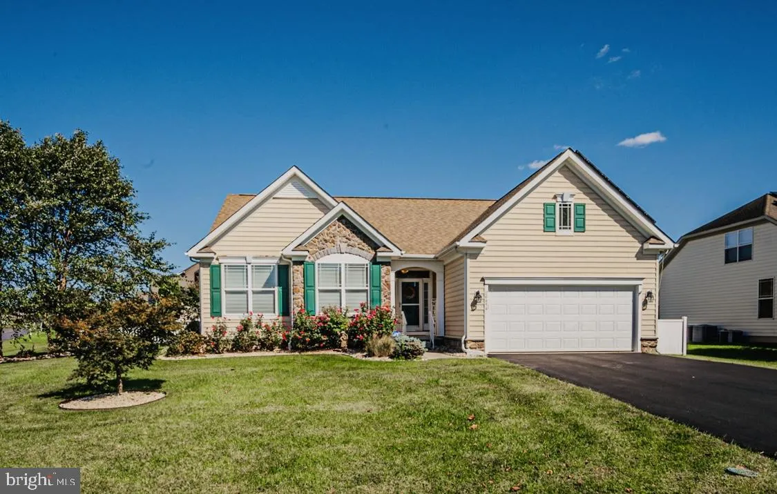 20454 Mall Center Way  